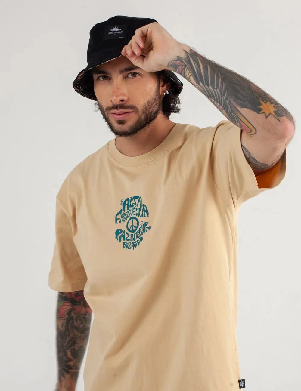 Camiseta Oversize Alta Frecuencia Arena Hombre - imagen 12
