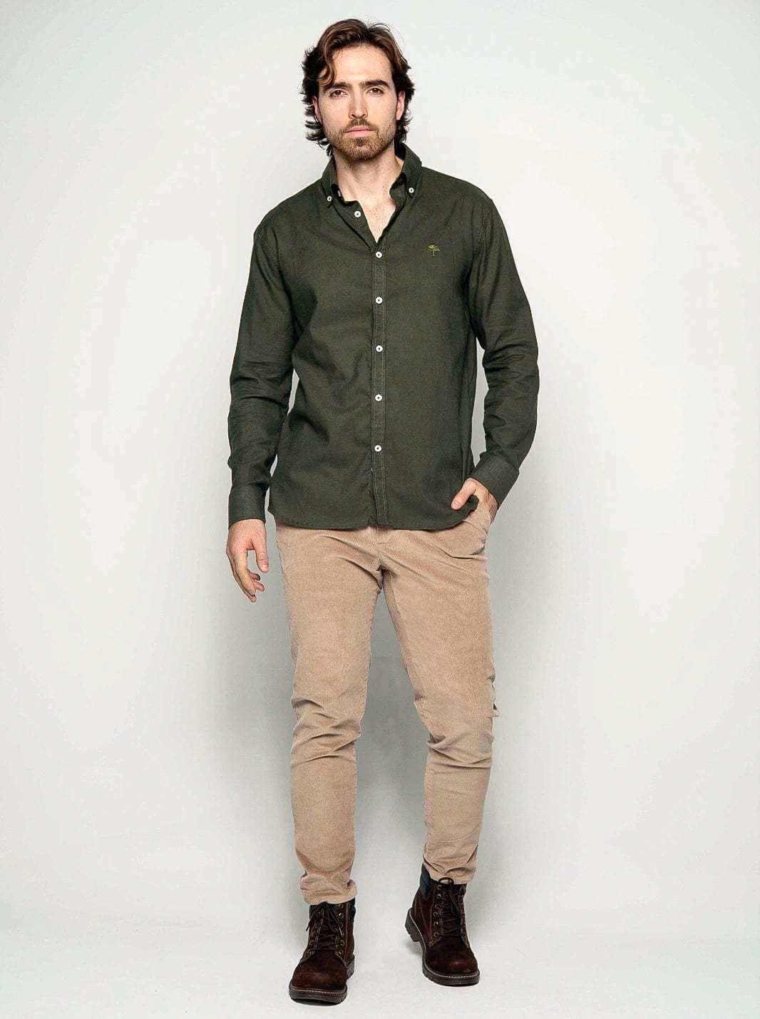 PANTALÓN DE PANA CON PRETINA CRUZADA | HOMBRE - imagen 4