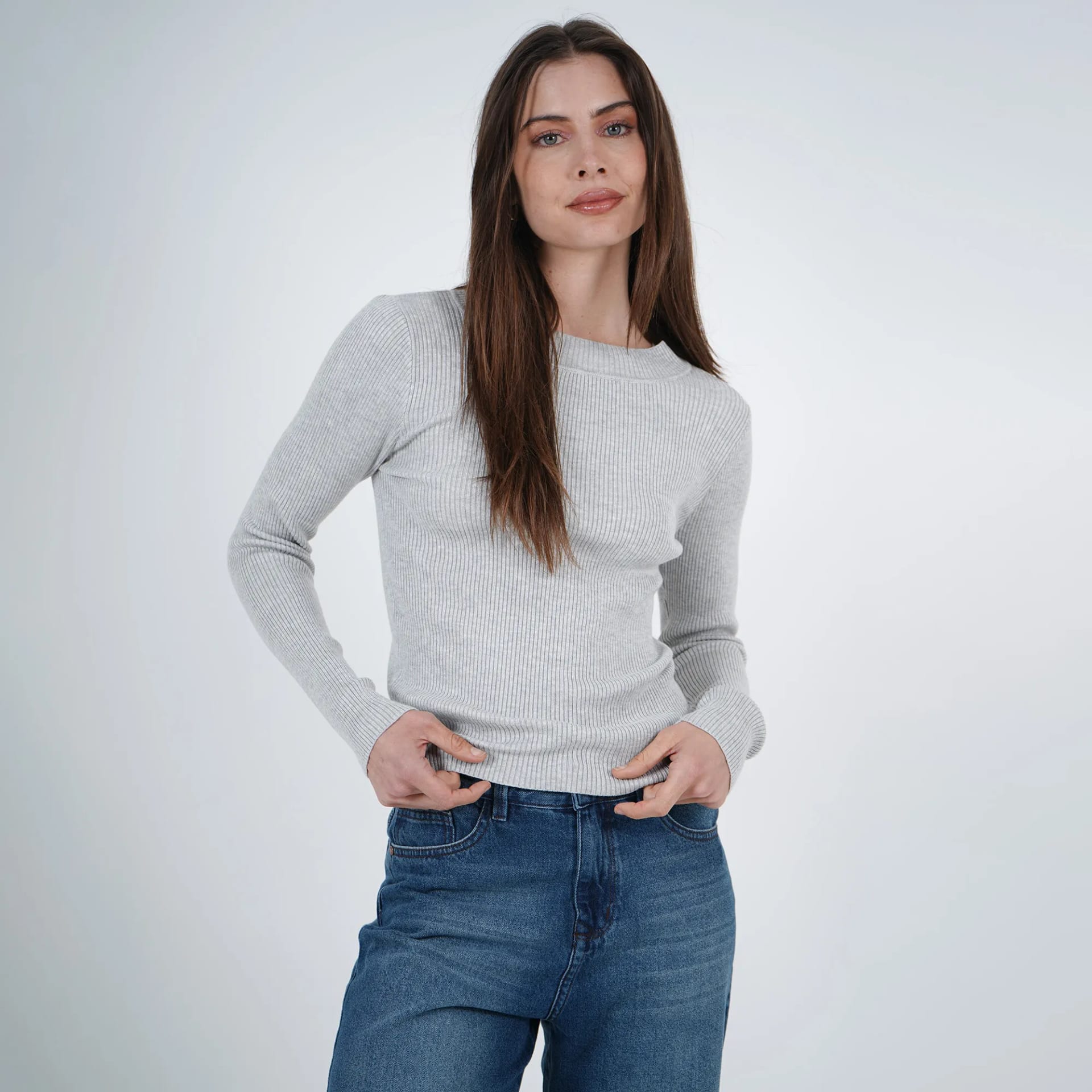 Sweater Cuello V Manga Larga - imagen 7