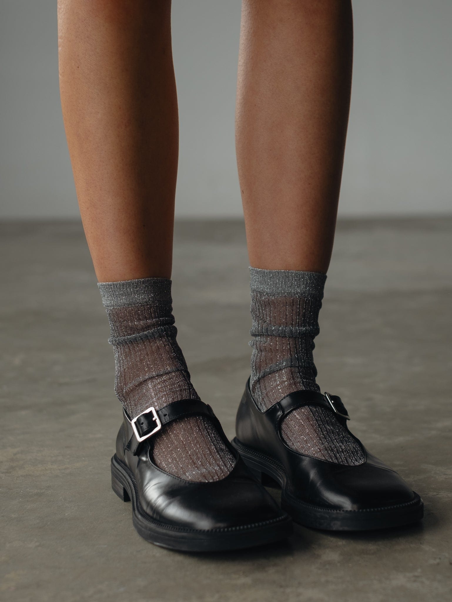 MESH SHINY SOCKS - PLATINUM - imagen 1