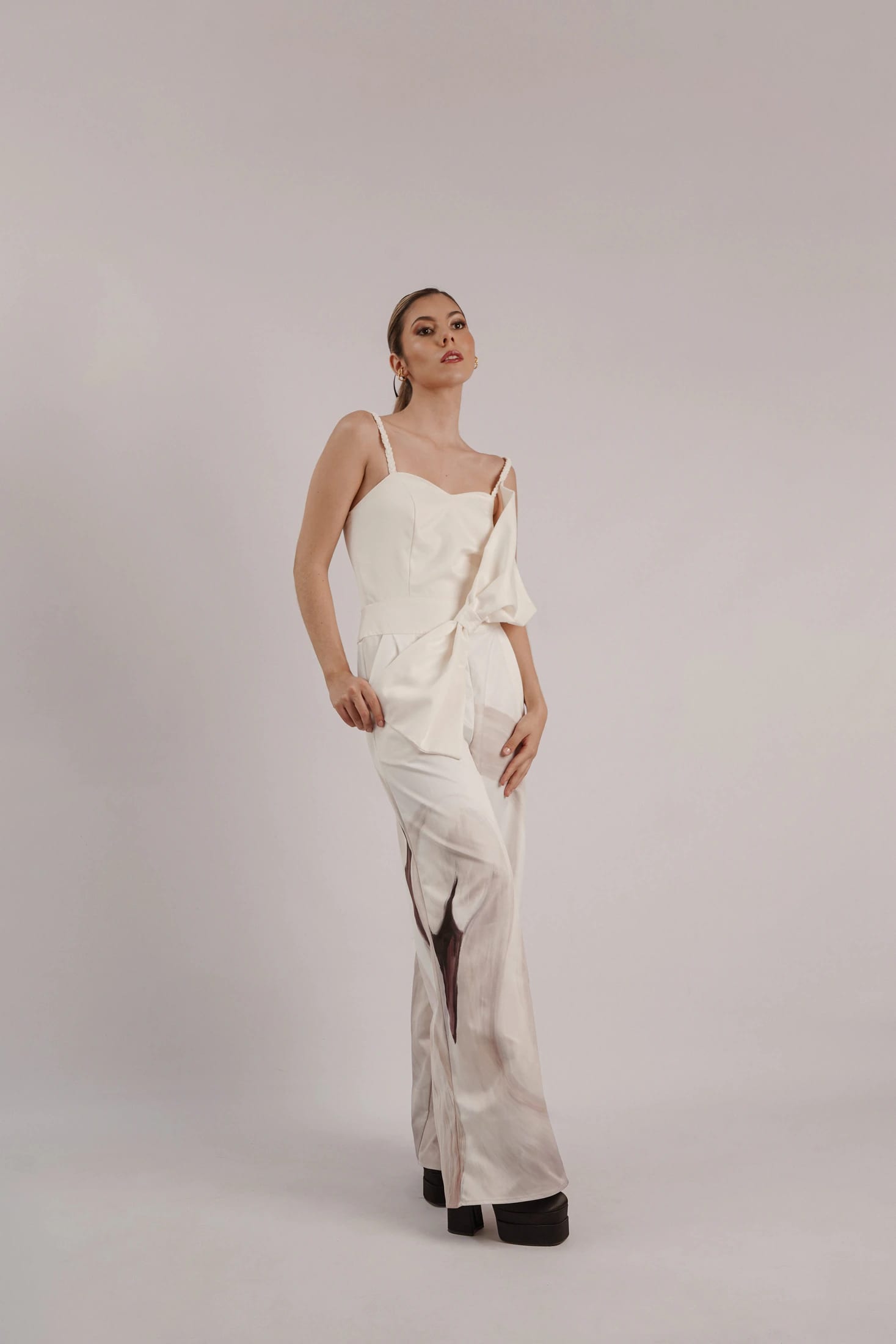 SHADOW SWAN JUMPSUIT - imagen 2