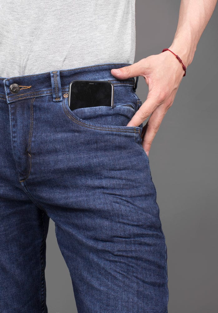 Jean para Hombre en Tono Azul Oscuro Marca Thunder - imagen 2