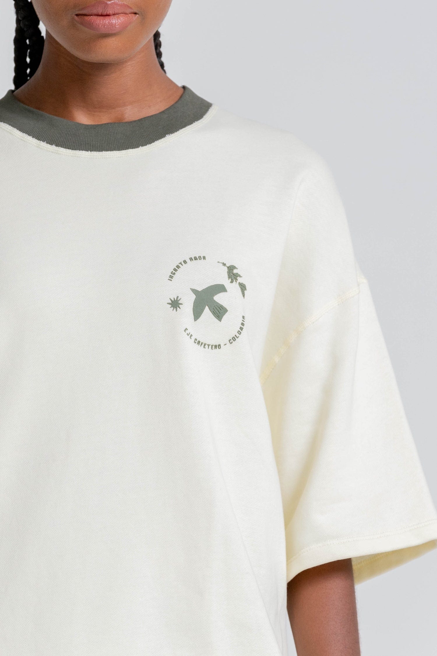 Camiseta Balsaje Estampado Verde Oliva - imagen 3
