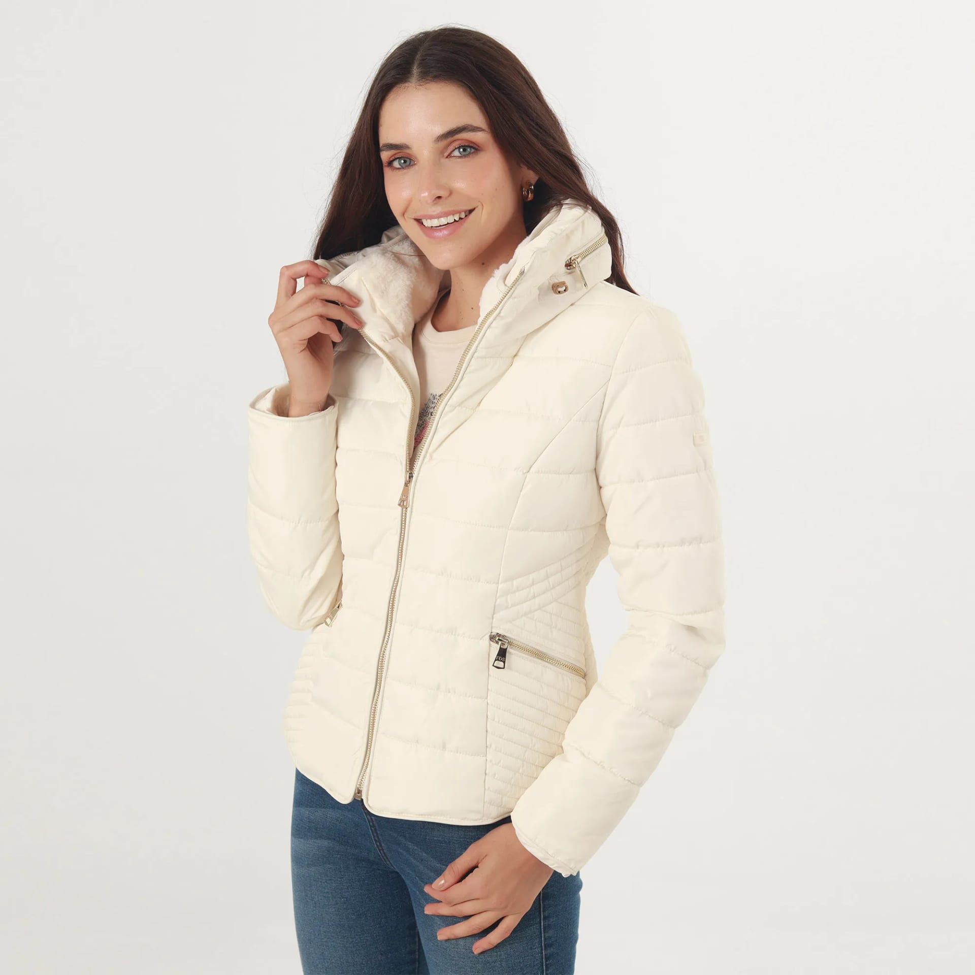 Chaqueta acolchada cuello alto con capucha interna - imagen 44