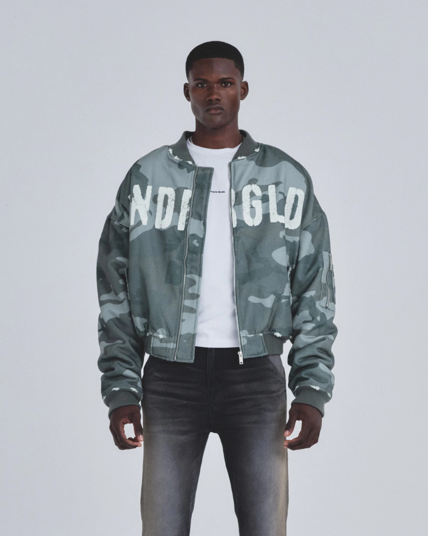 Holy Worn Logo Bomber Jacket Gray Camo - imagen 2
