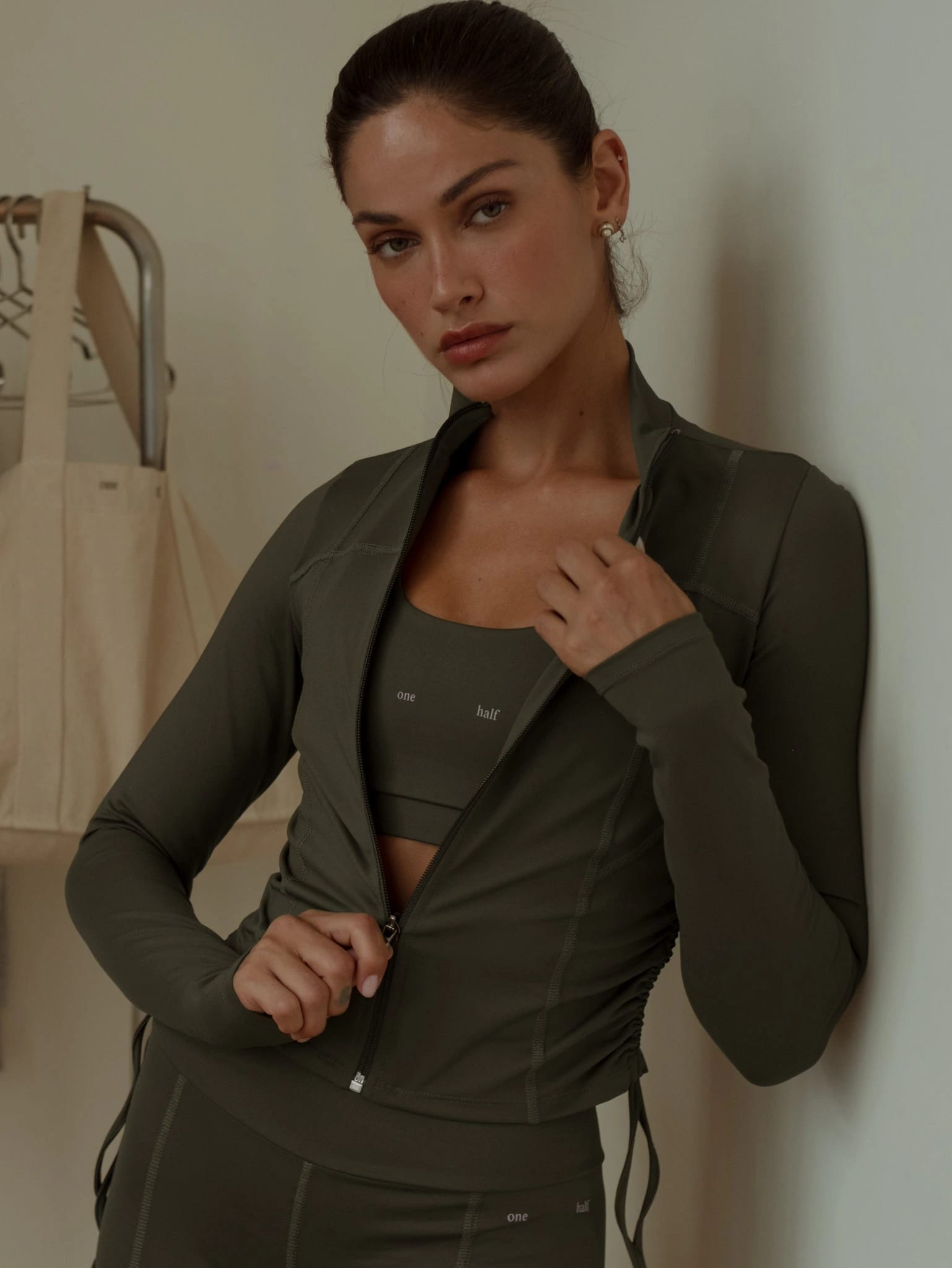 BBL SCULPT JACKET - PESTO - imagen 9