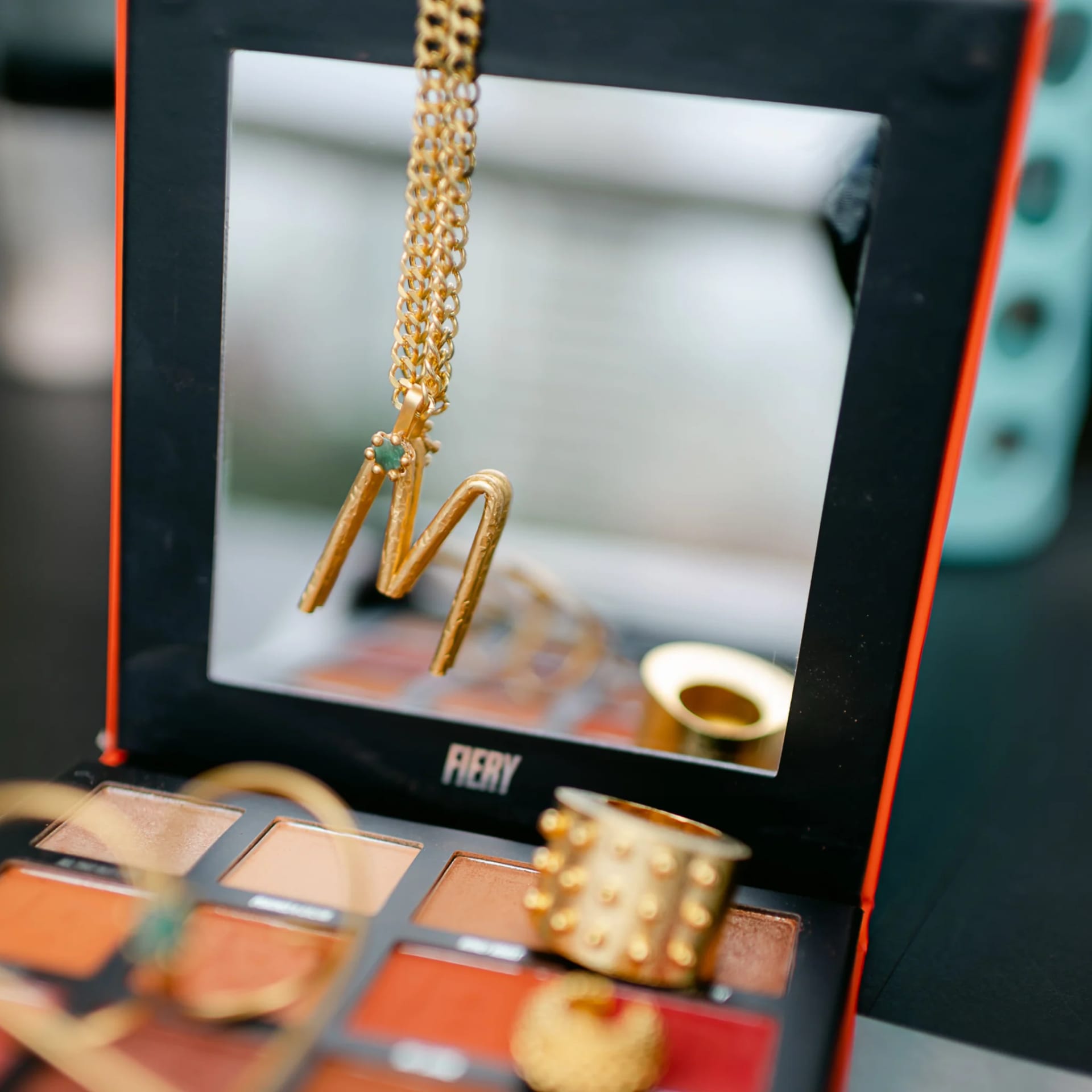 Bling Letter Necklace - imagen 4