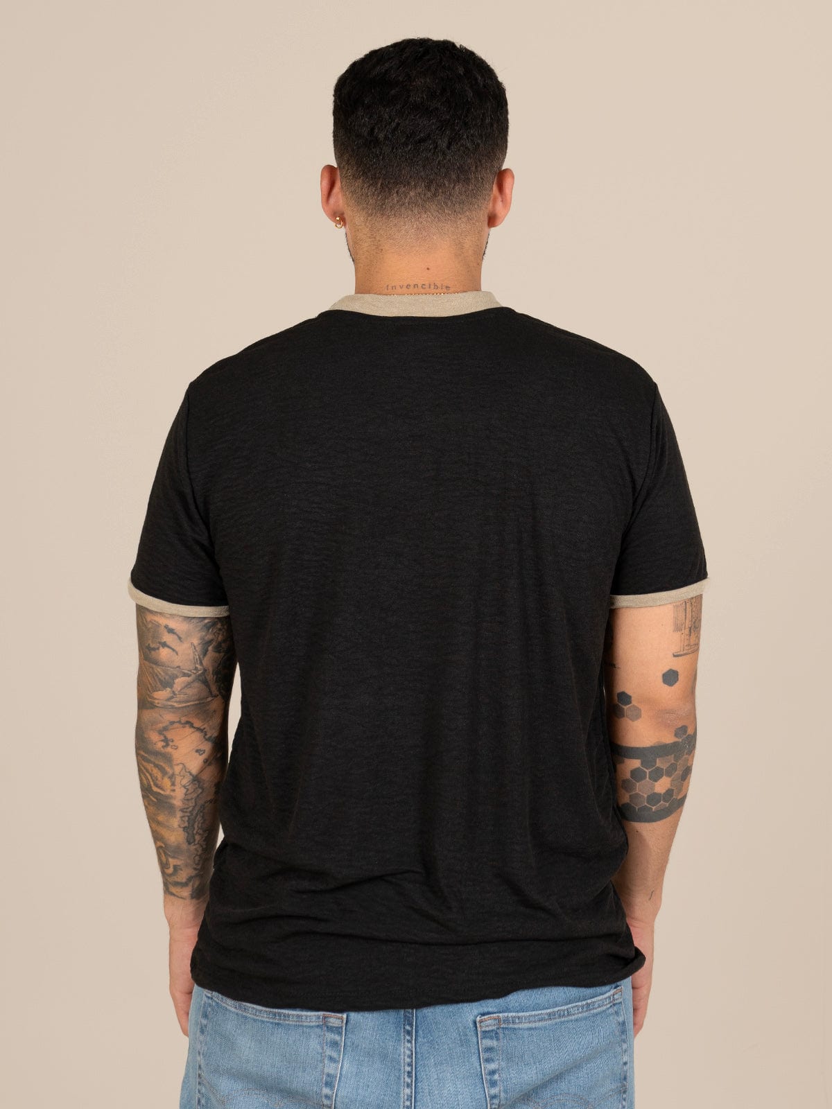 Camiseta hombre slim iza negra - imagen 2