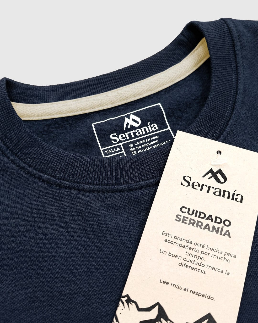 Buzo Unisex Azul Oxford  Colibrí Escudo - imagen 3