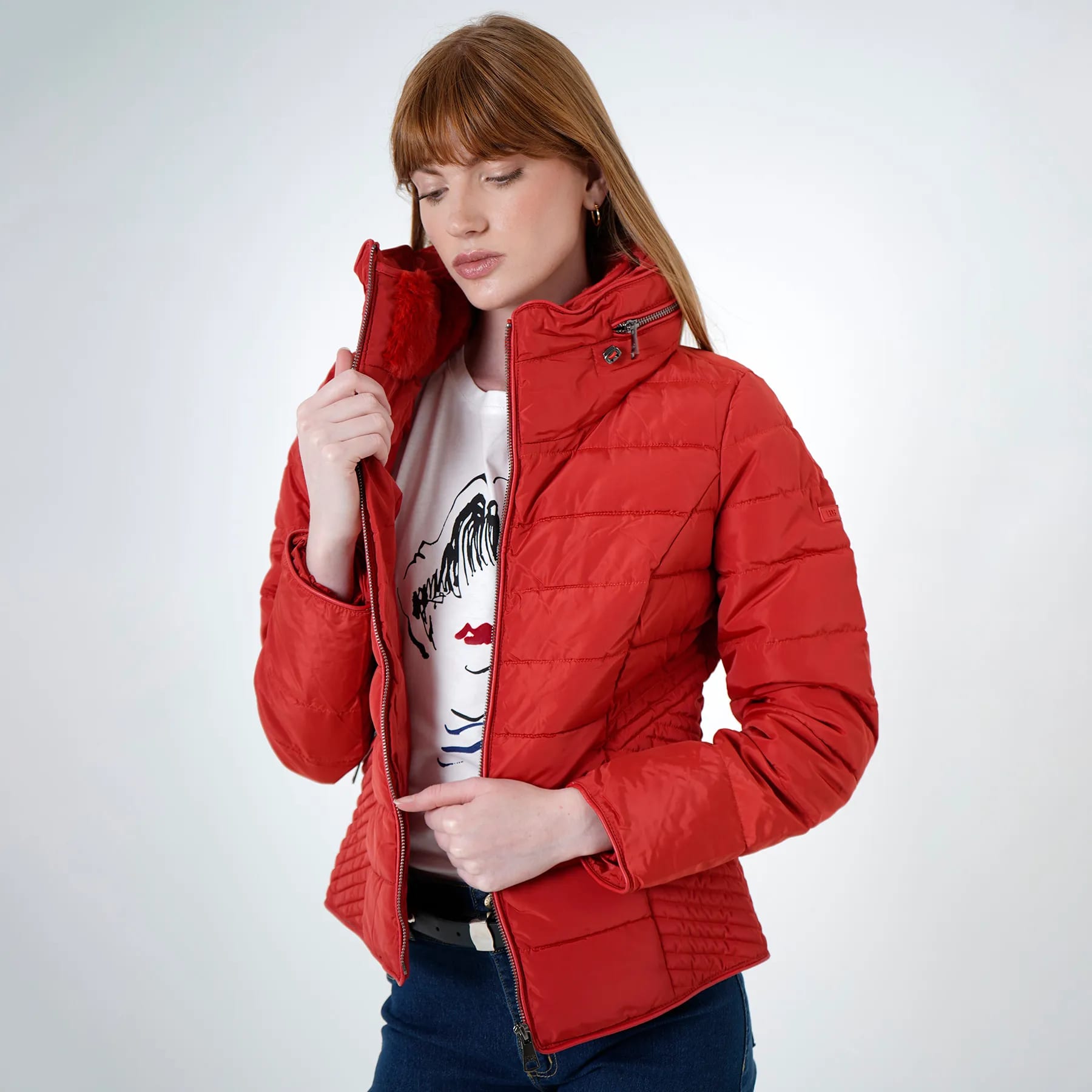 Chaqueta acolchada cuello alto con capucha interna - imagen 50