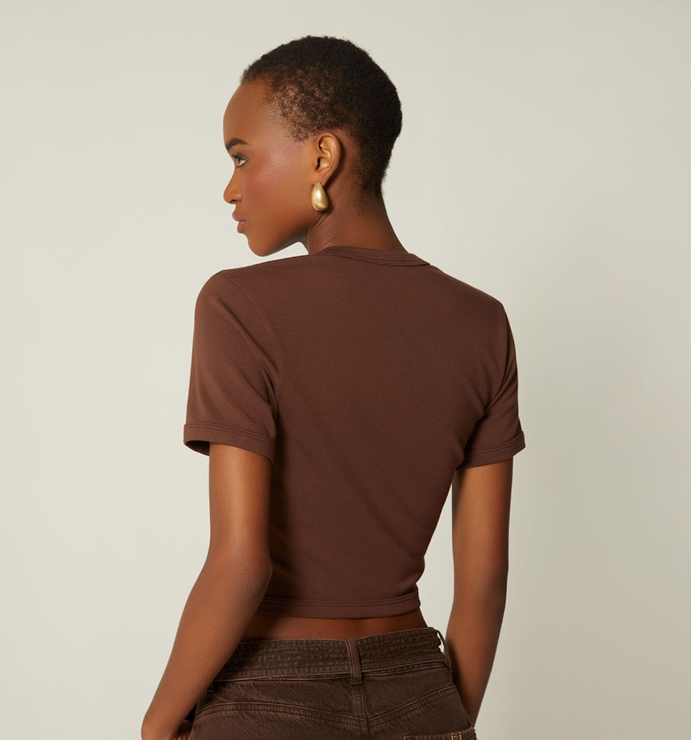 Blusa manga corta  con bordado - imagen 15