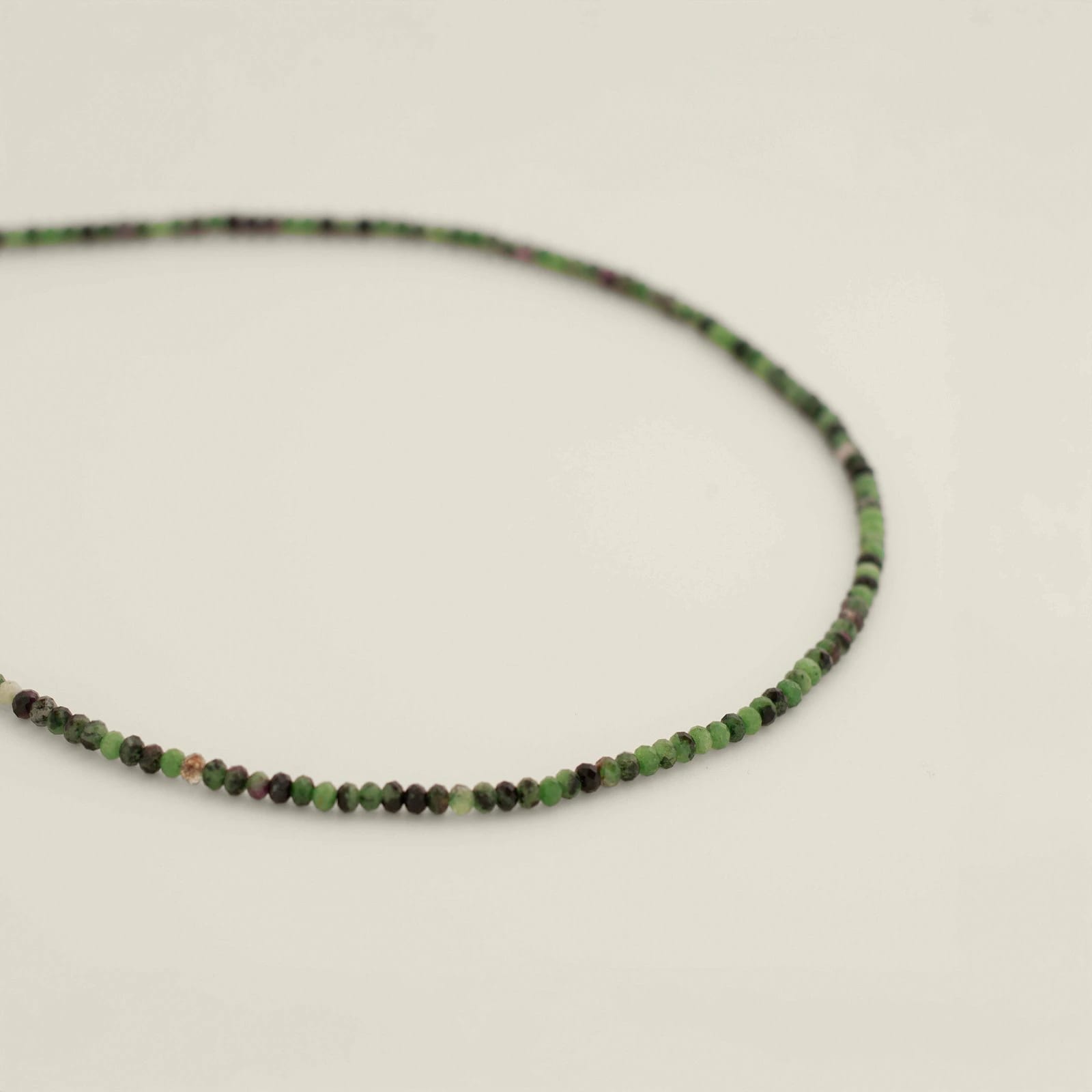 UM Necklace - imagen 2
