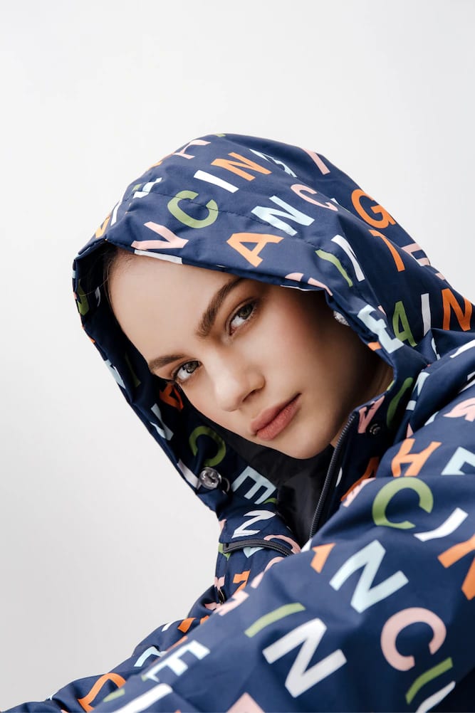RAINCOAT DANCING IN THE RAIN (PRE-ORDER) - imagen 2