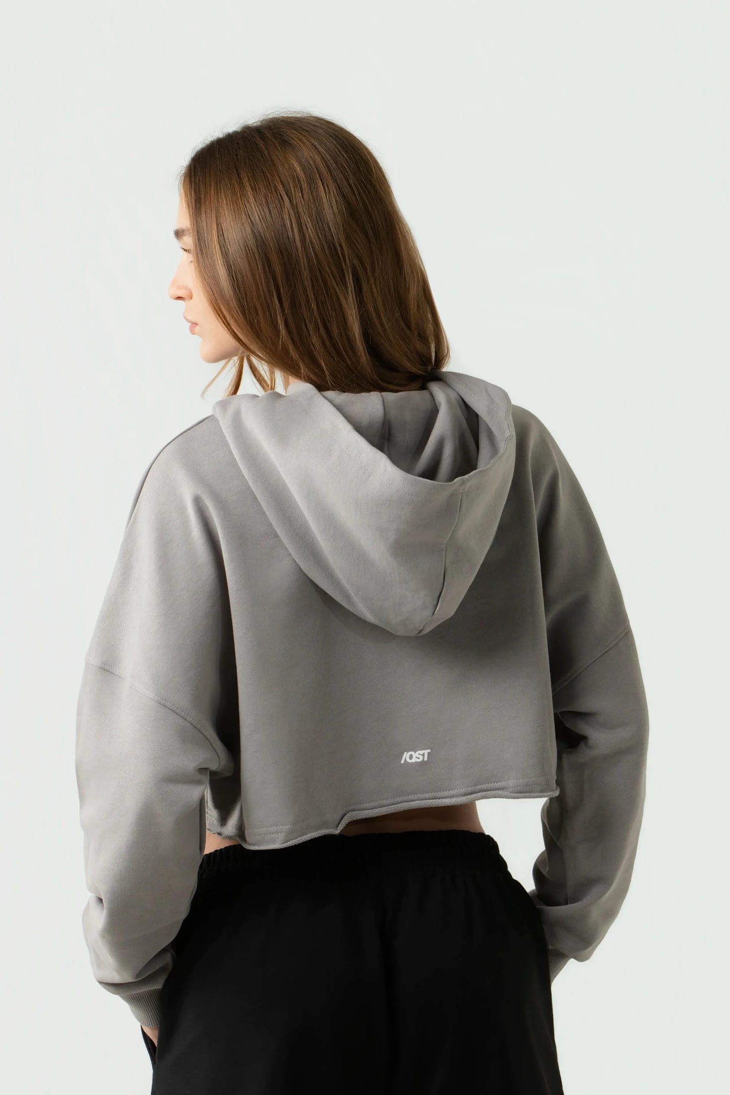 BUZO CERRADO COLOR GRIS AVE - imagen 3