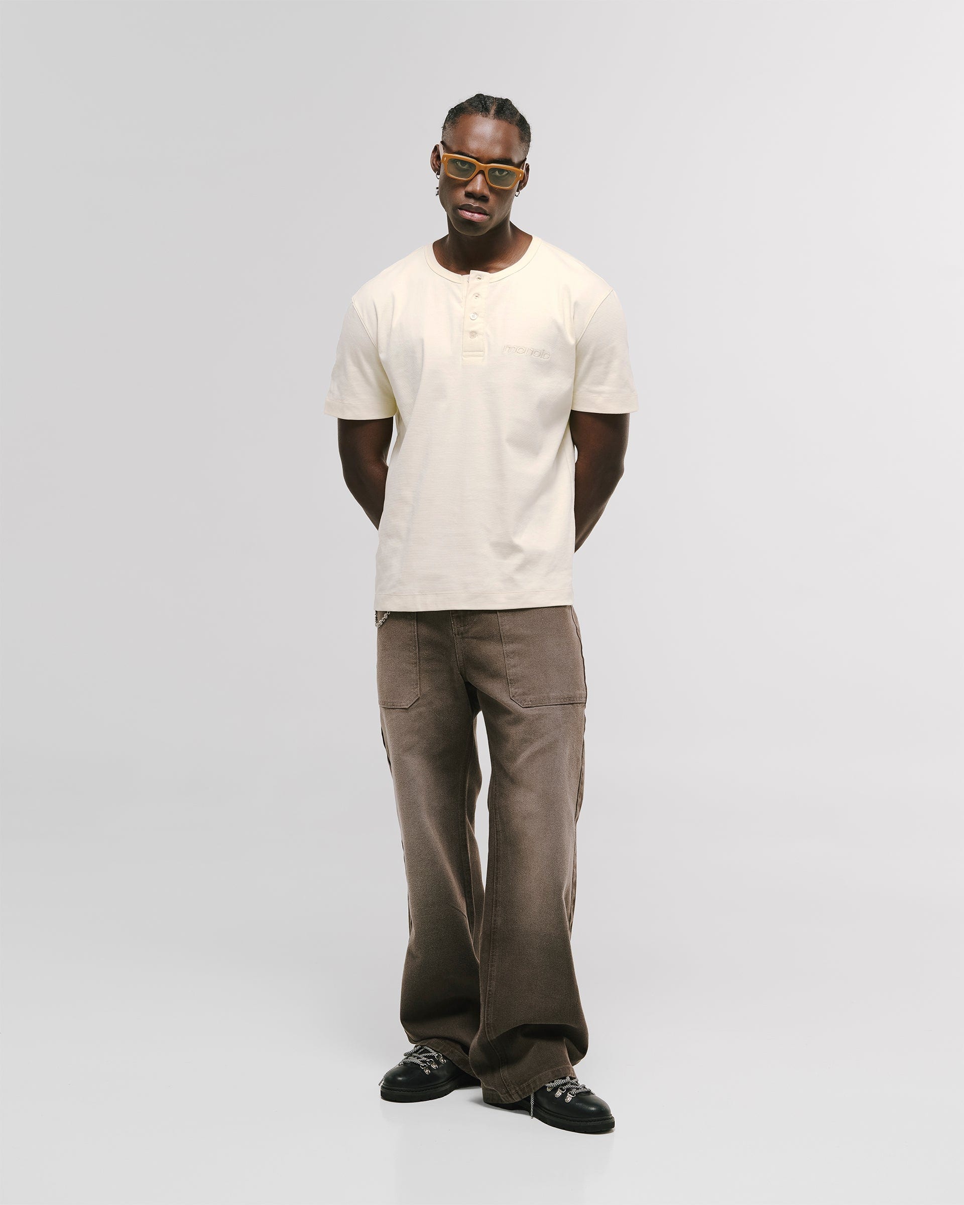 Camiseta Henley – Off White - imagen 7