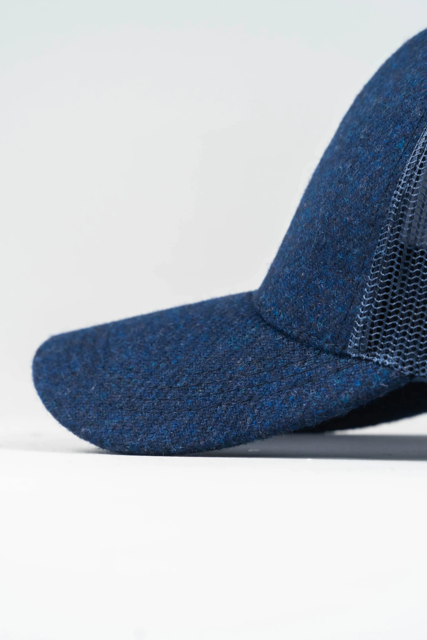 Gorra Malla Lana Azul Oscuro - imagen 4