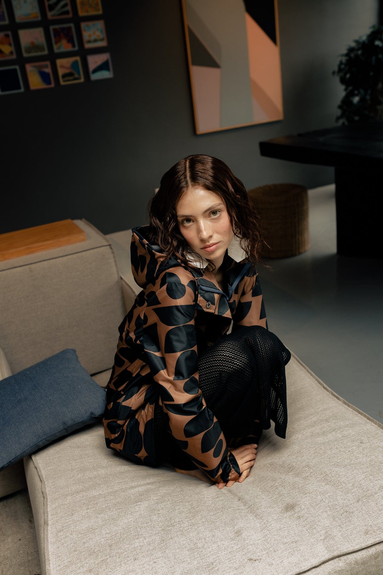 RAINCOAT BALANCE (PRE-ORDER) - imagen 3