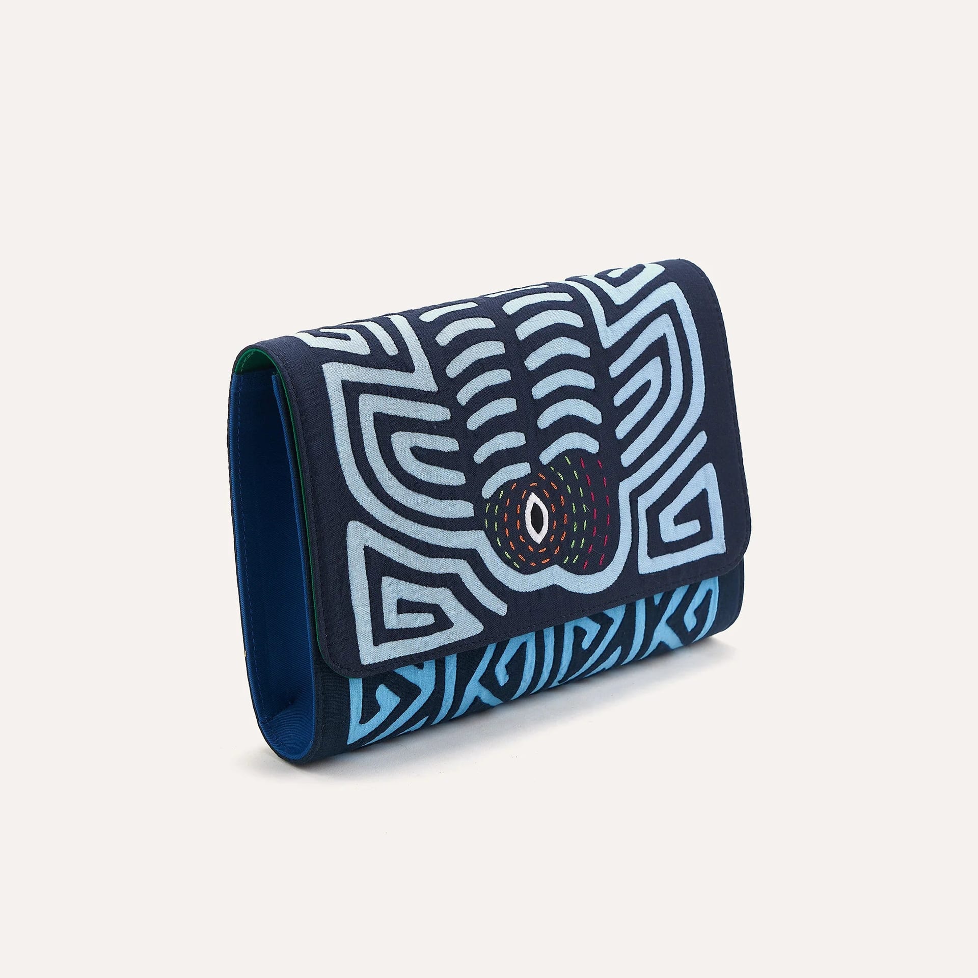 PESCADO CLUTCH - imagen 3