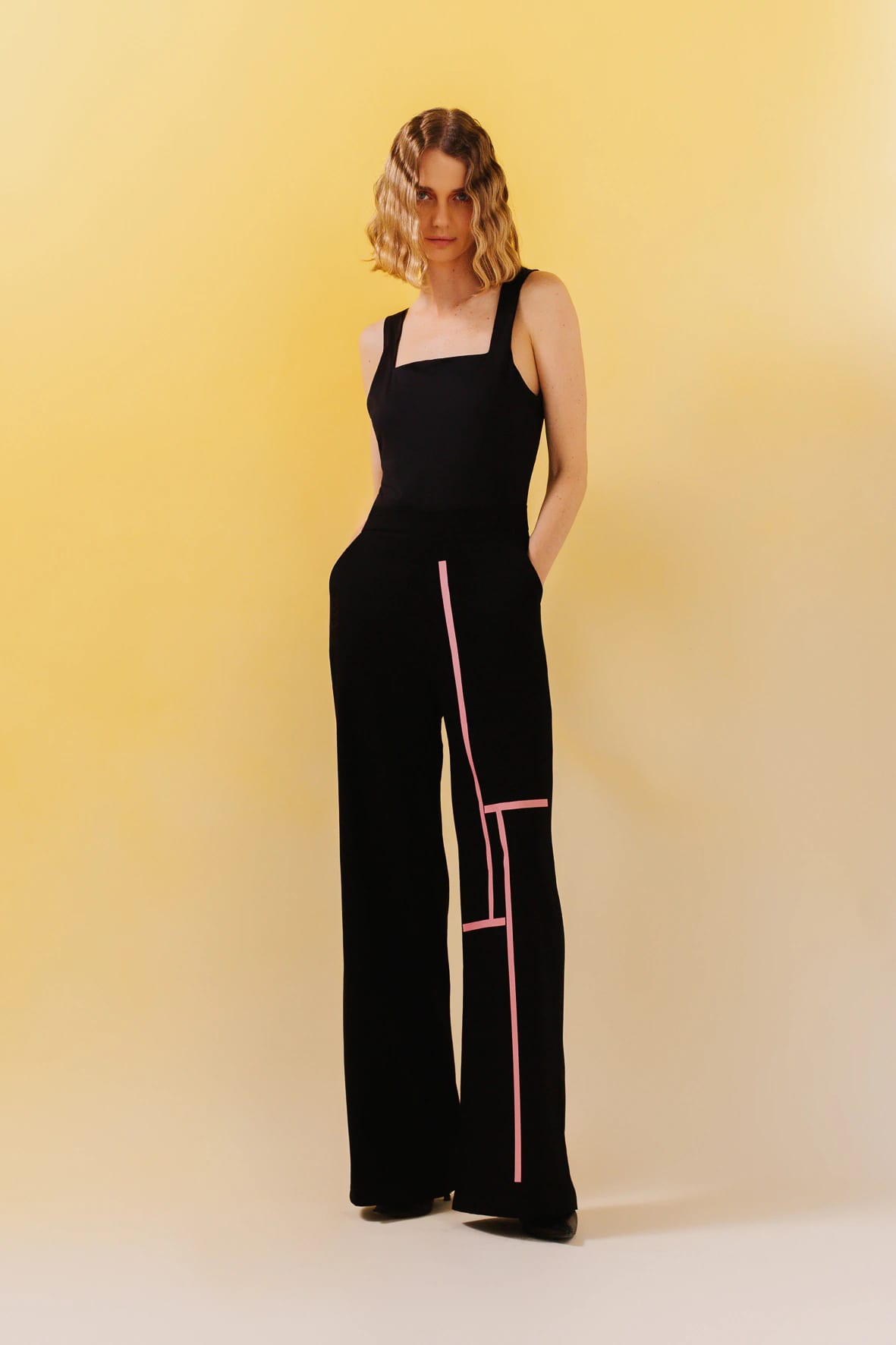 Pulse Line Pants - imagen 1