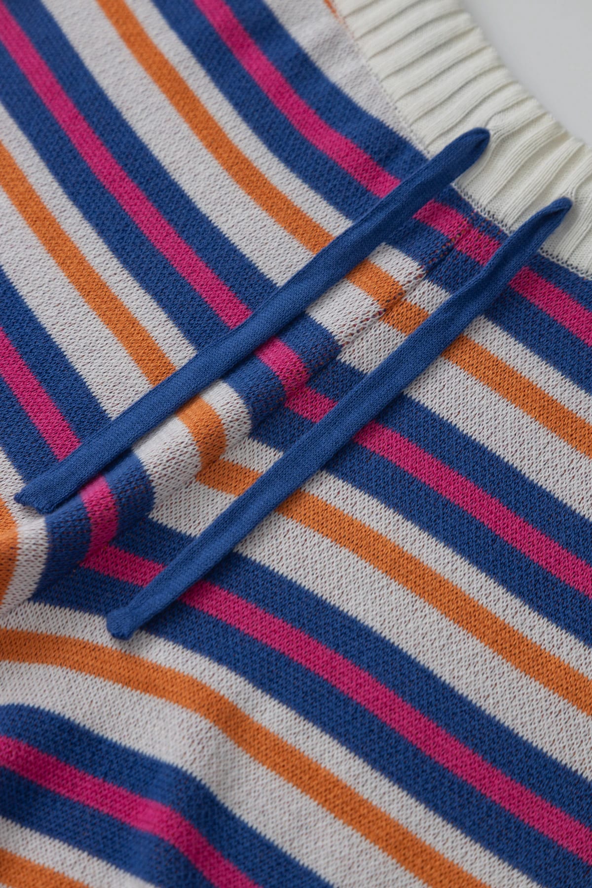 TROPICAL STRIPE SHORTS - imagen 4