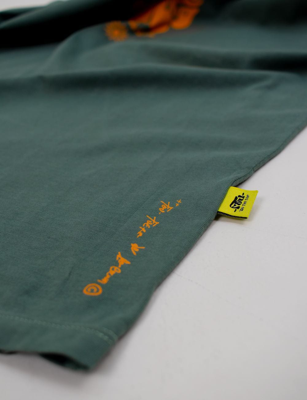 Camiseta Regular Fit Littler Wing verde pino Unisex - imagen 7