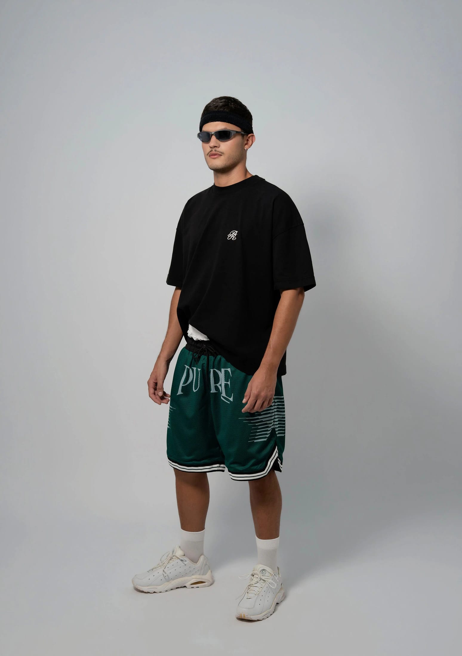 Still Hungry Black T-Shirt - imagen 4