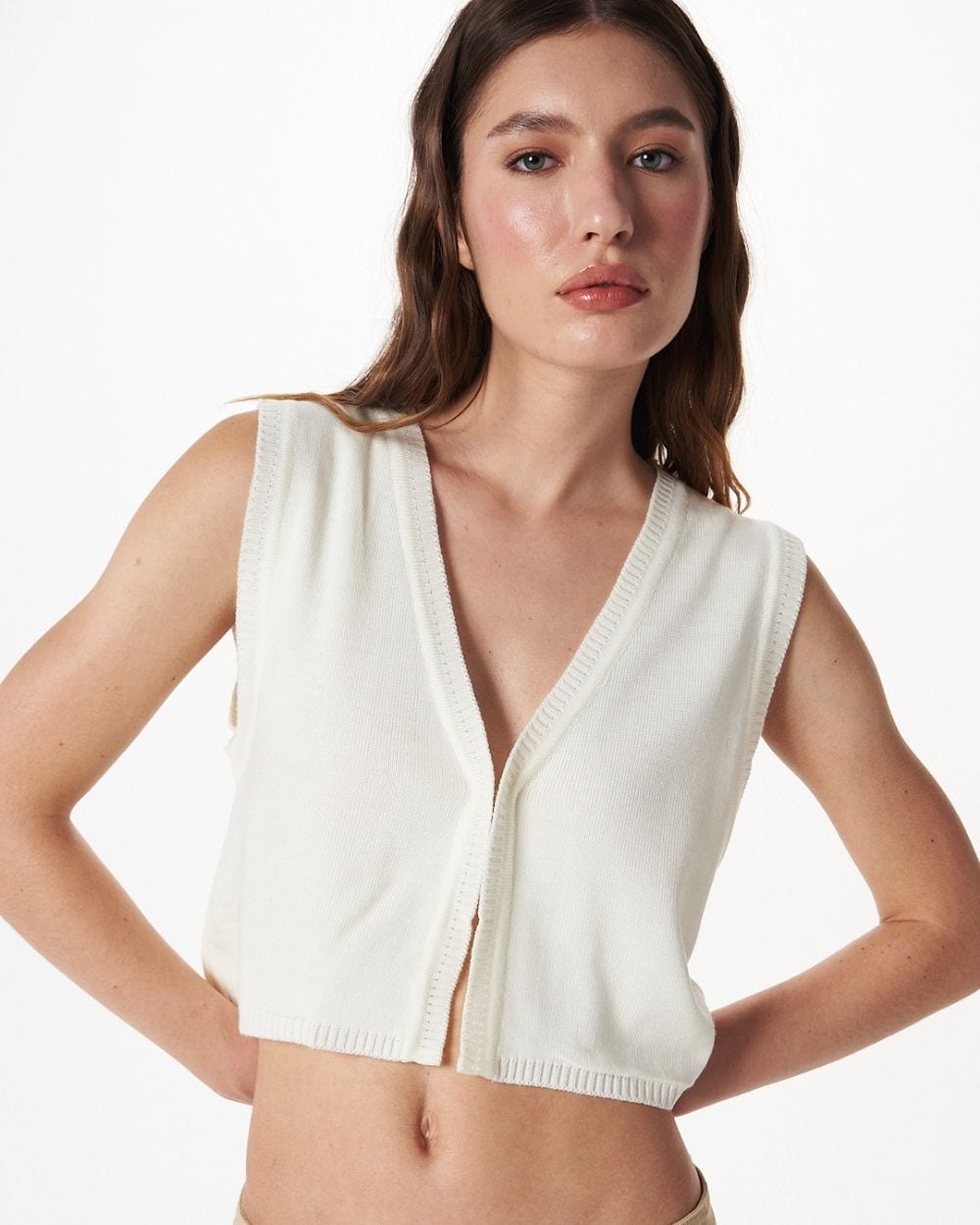 KNIT IVORY VEST - imagen 3