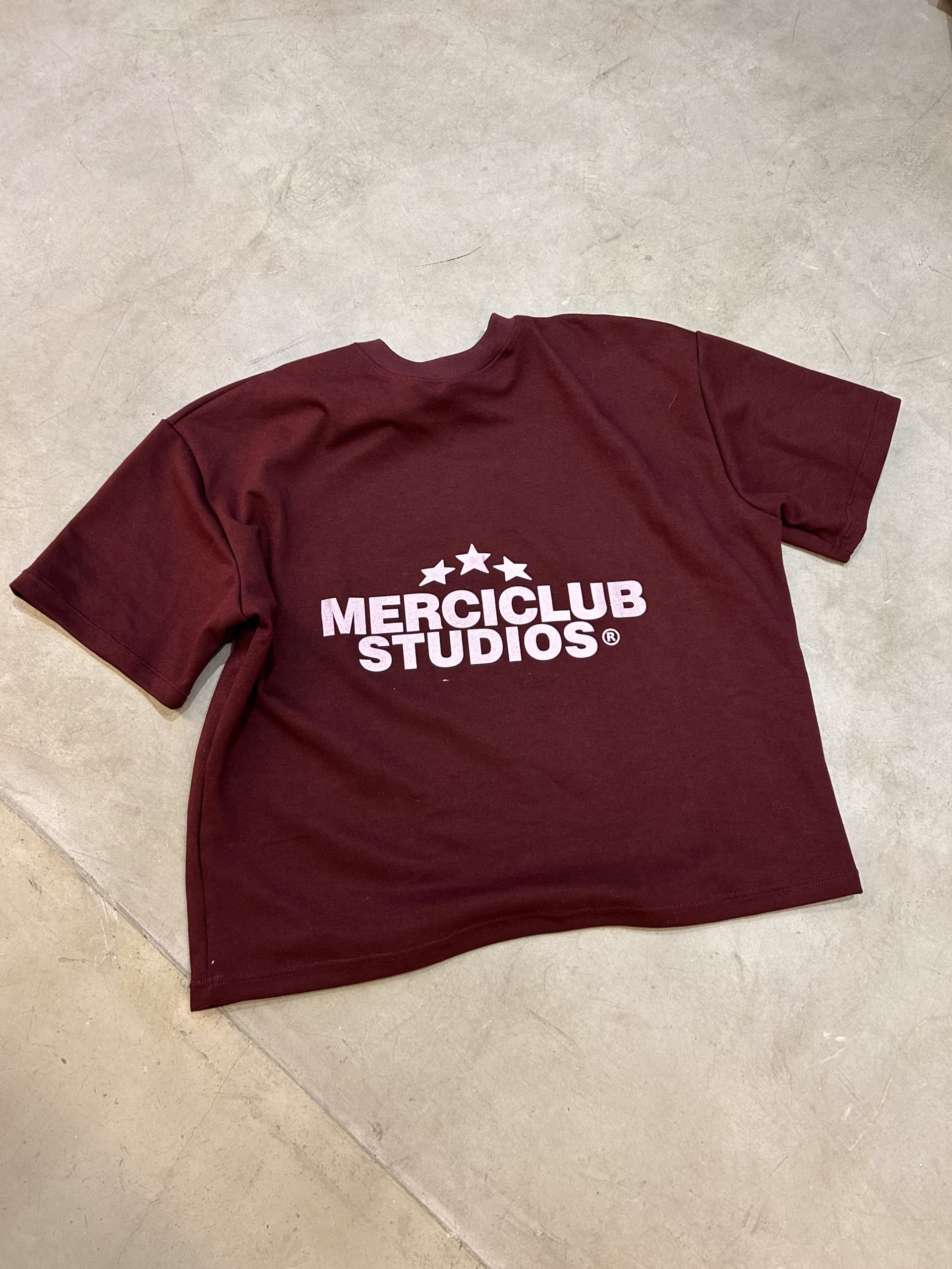 Camiseta Boxy-fit VinoTinto Stars - imagen 1