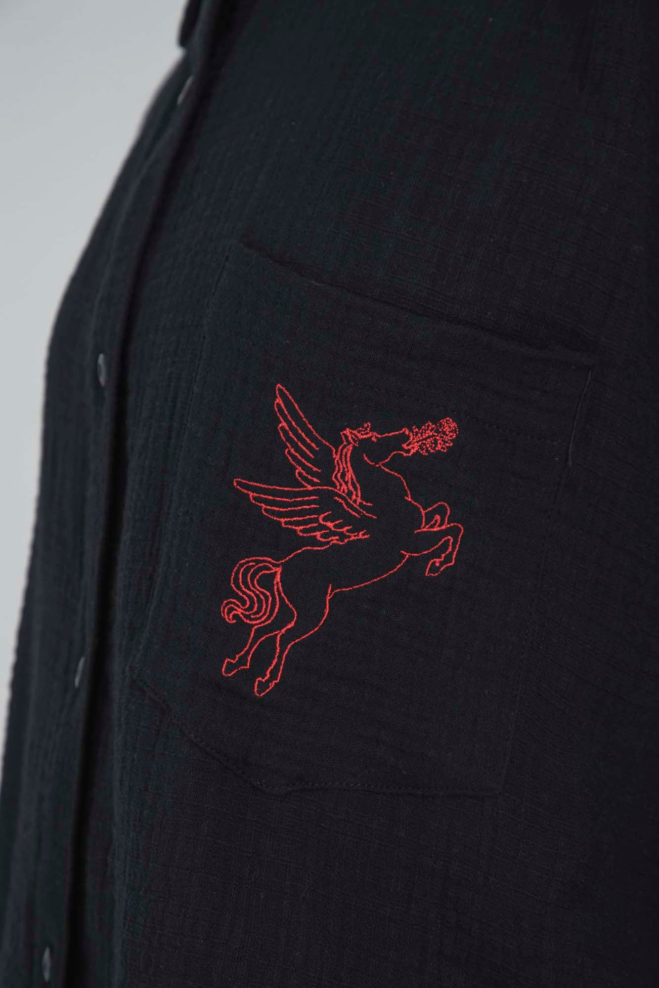 PEGASUS BLACK SHIRT - imagen 3