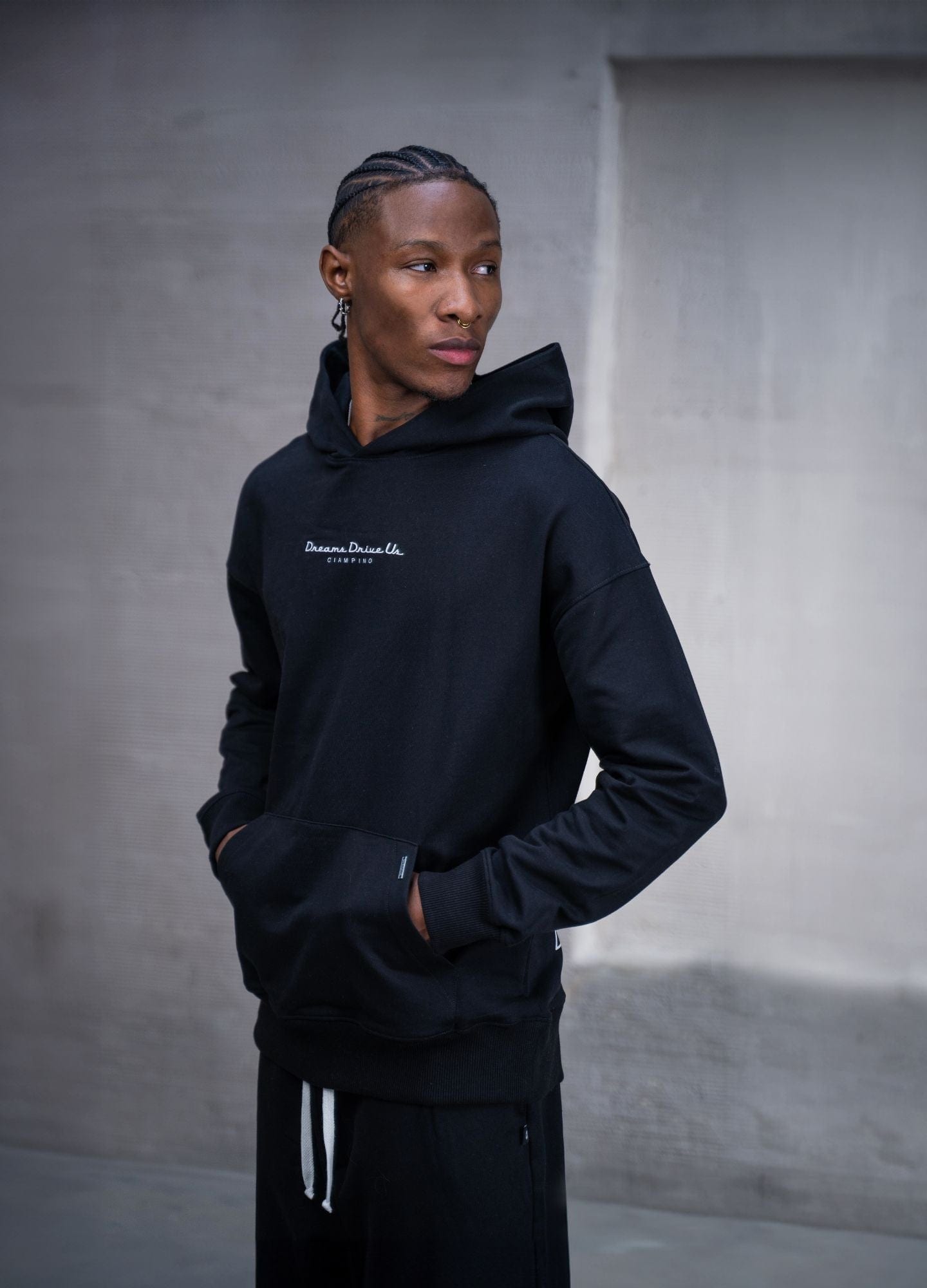 Hoodie Dreams - Negro (B) - imagen 1
