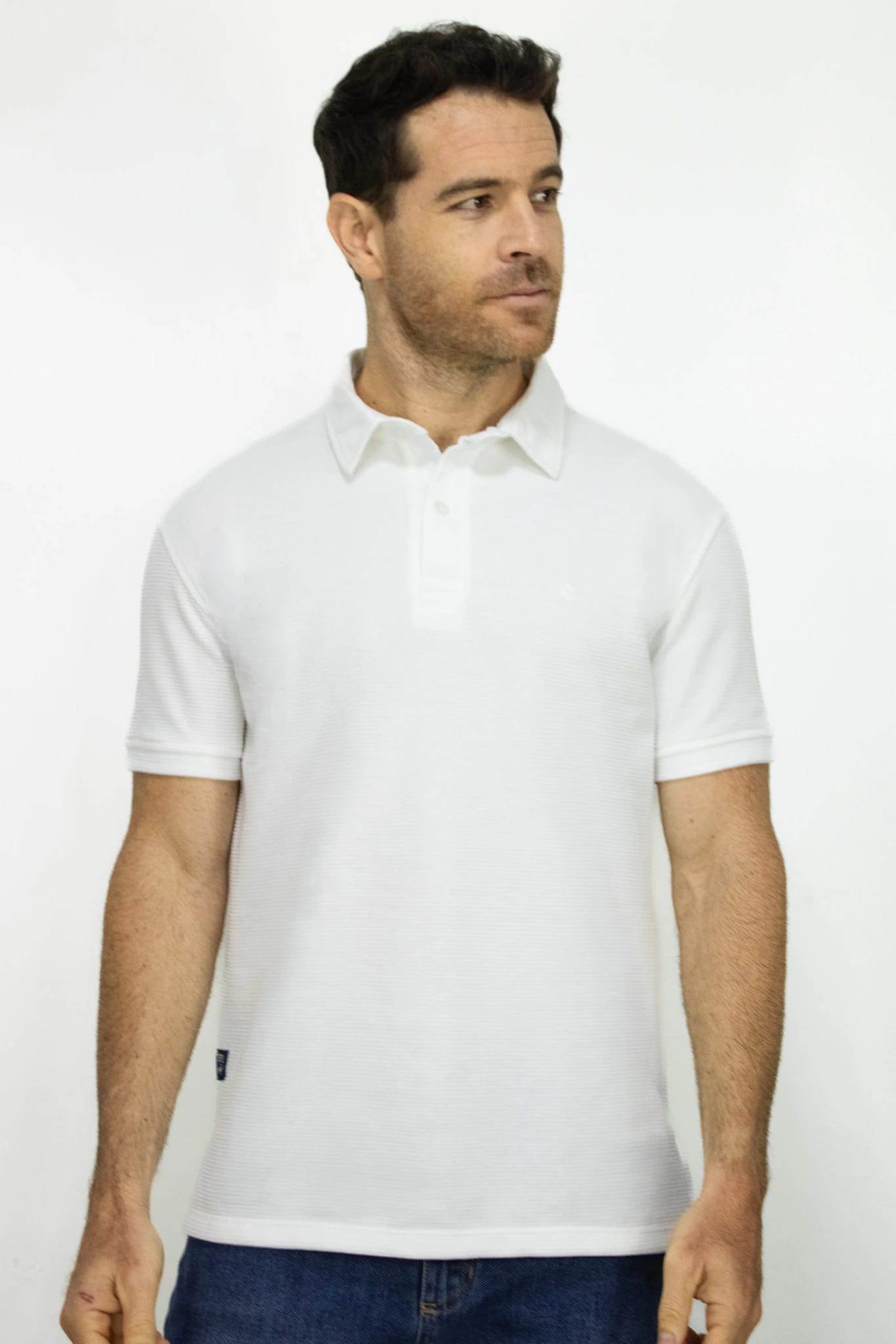 Camiseta Polo Manga Corta Blanca Texturizada para Hombre - imagen 1