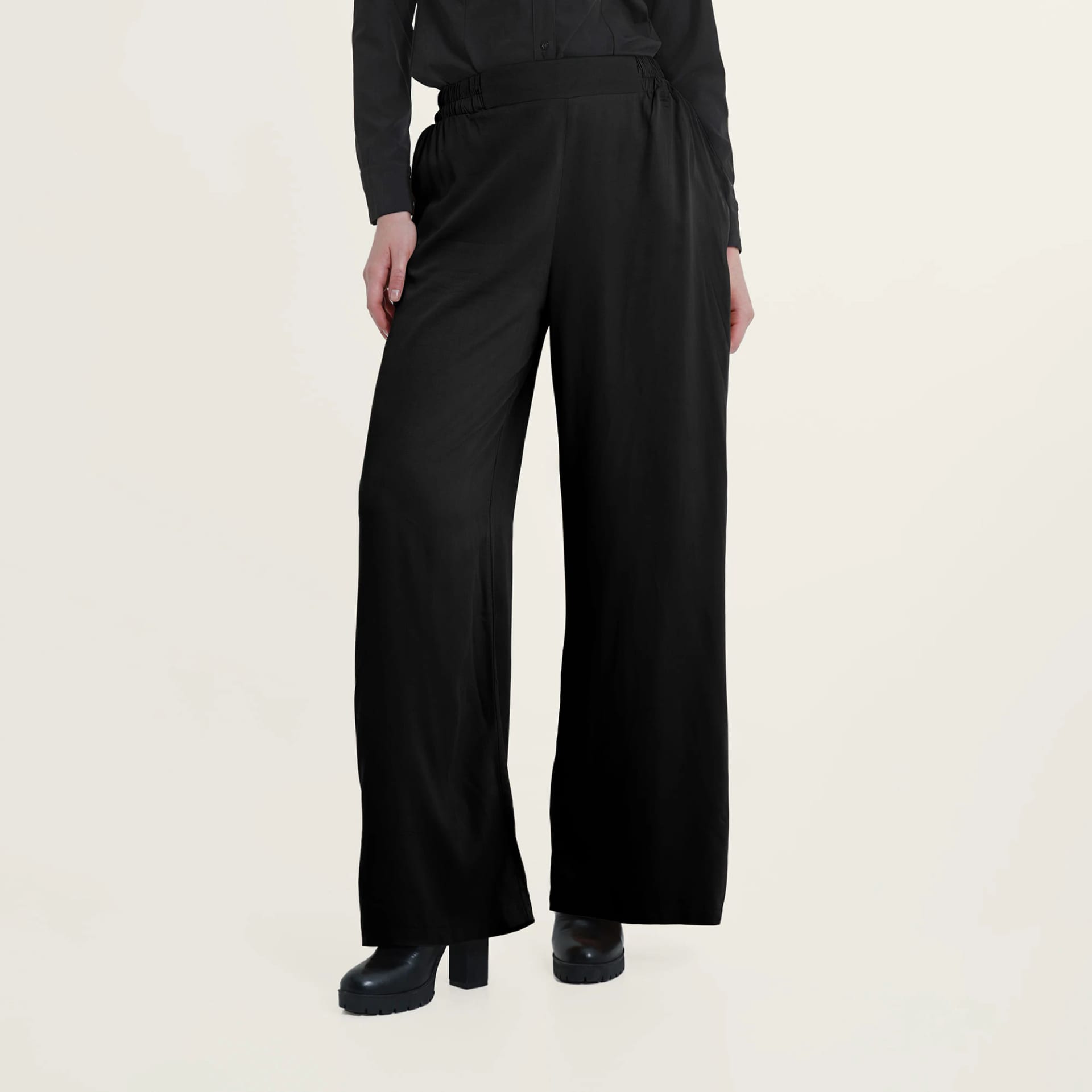 Pantalón palazzo con elastico en cintura - imagen 13