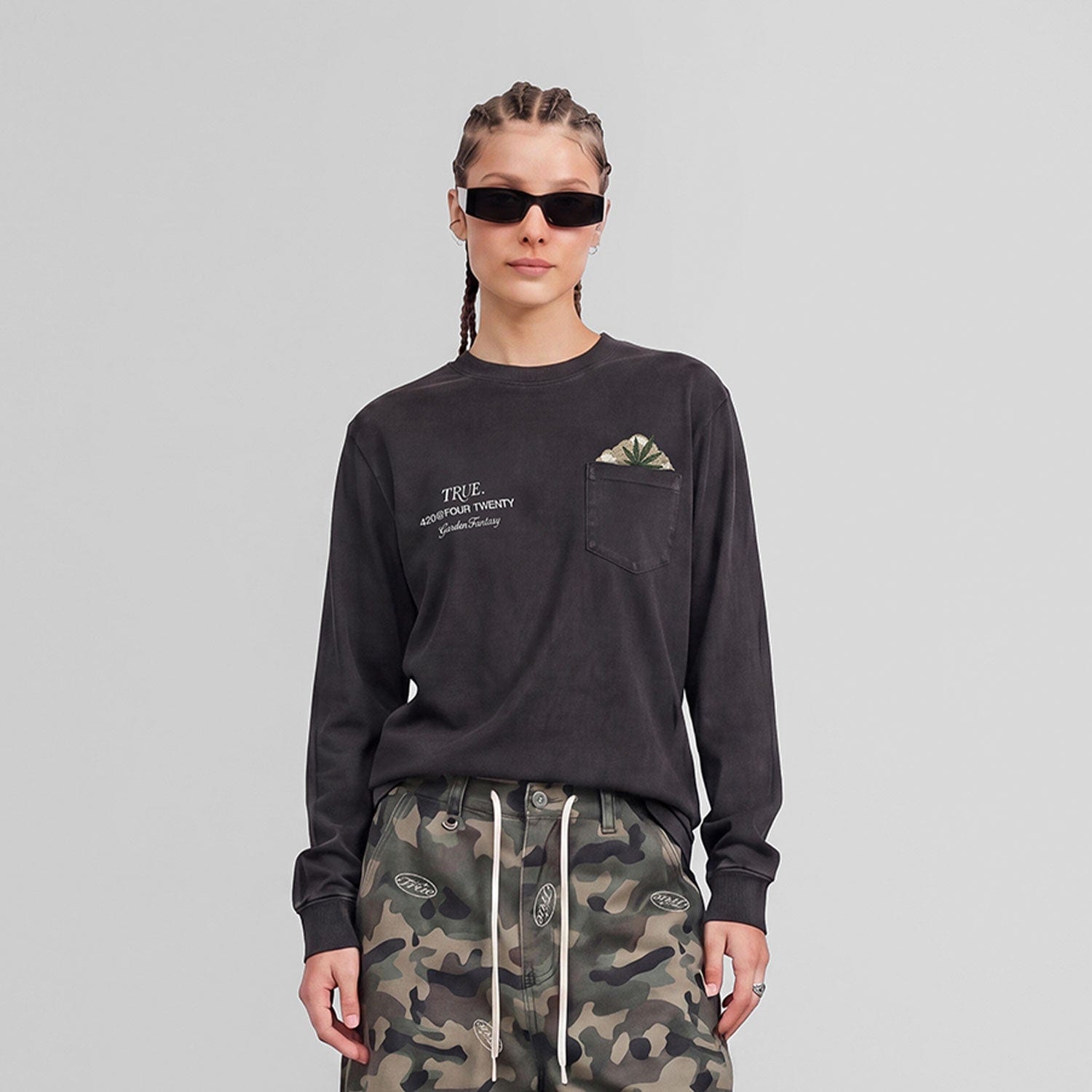 Garden LS T-Shirt - Black - imagen 2
