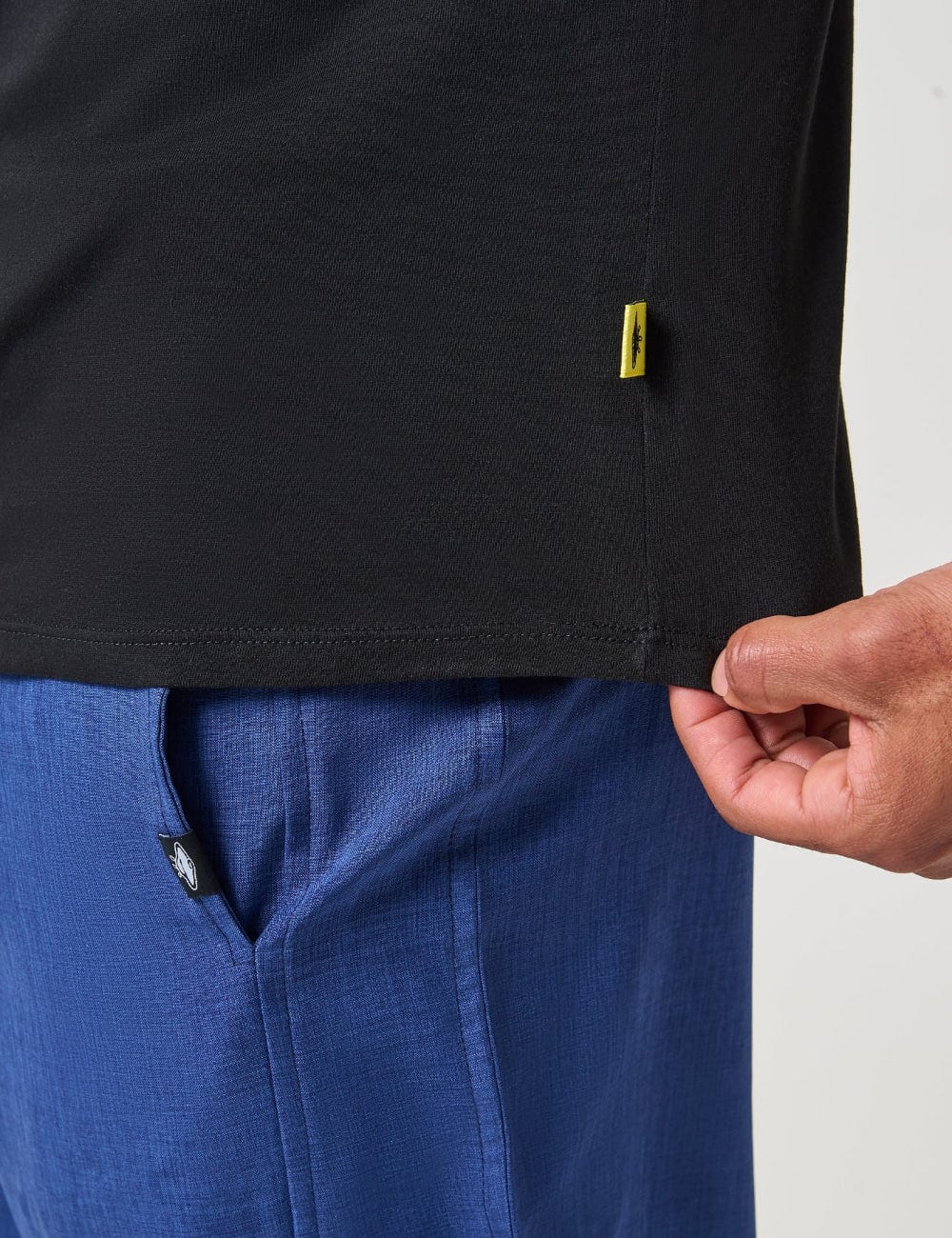 Camiseta Regular Fit Phase Trip negro Hombre - imagen 14