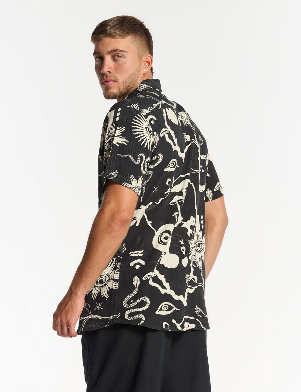 Camisa Regular Fit Chacras  negro + crudo Hombre - imagen 3