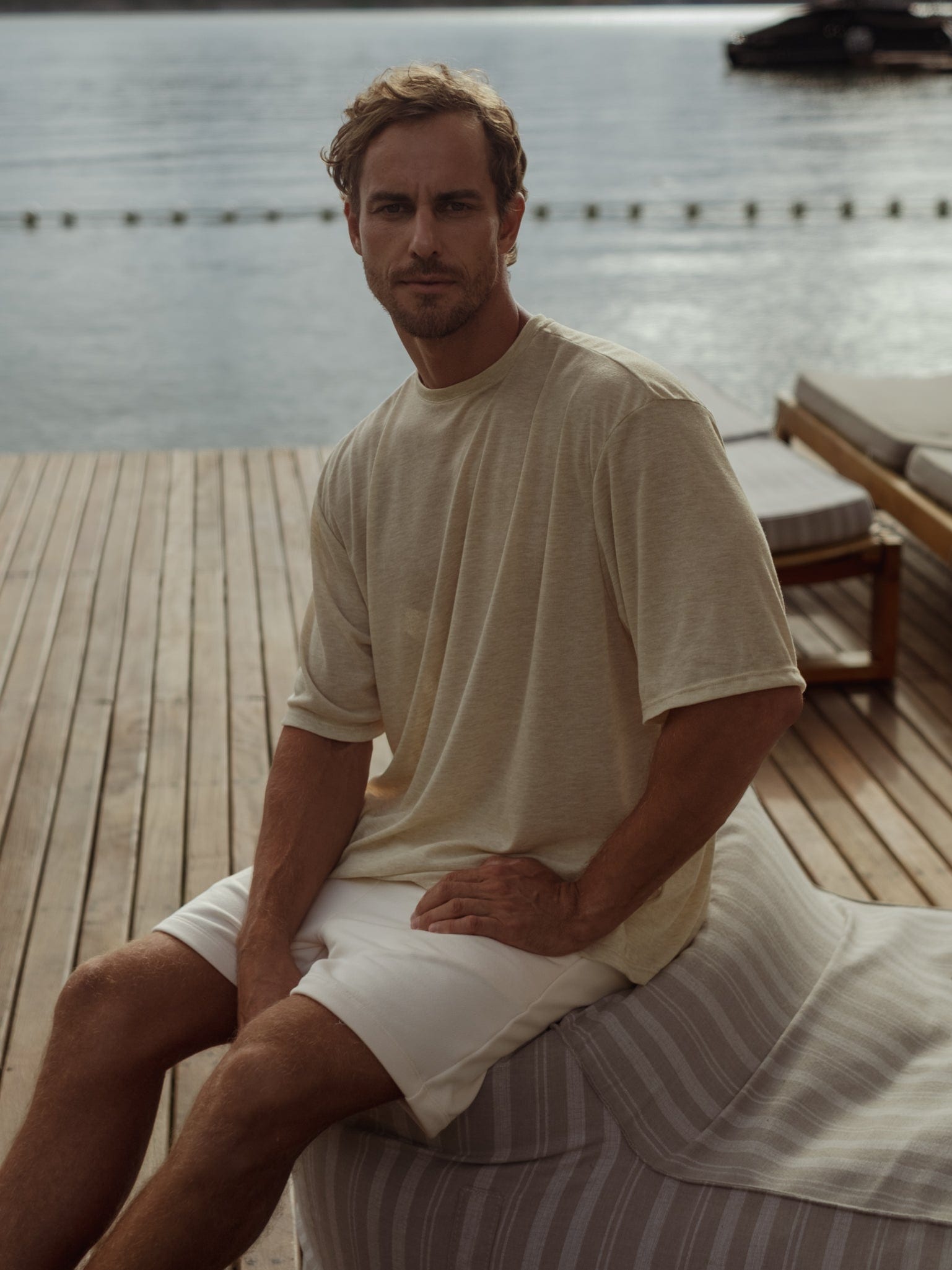 MEN COTTON MINIMAL SHORT - SEA SALT - imagen 2