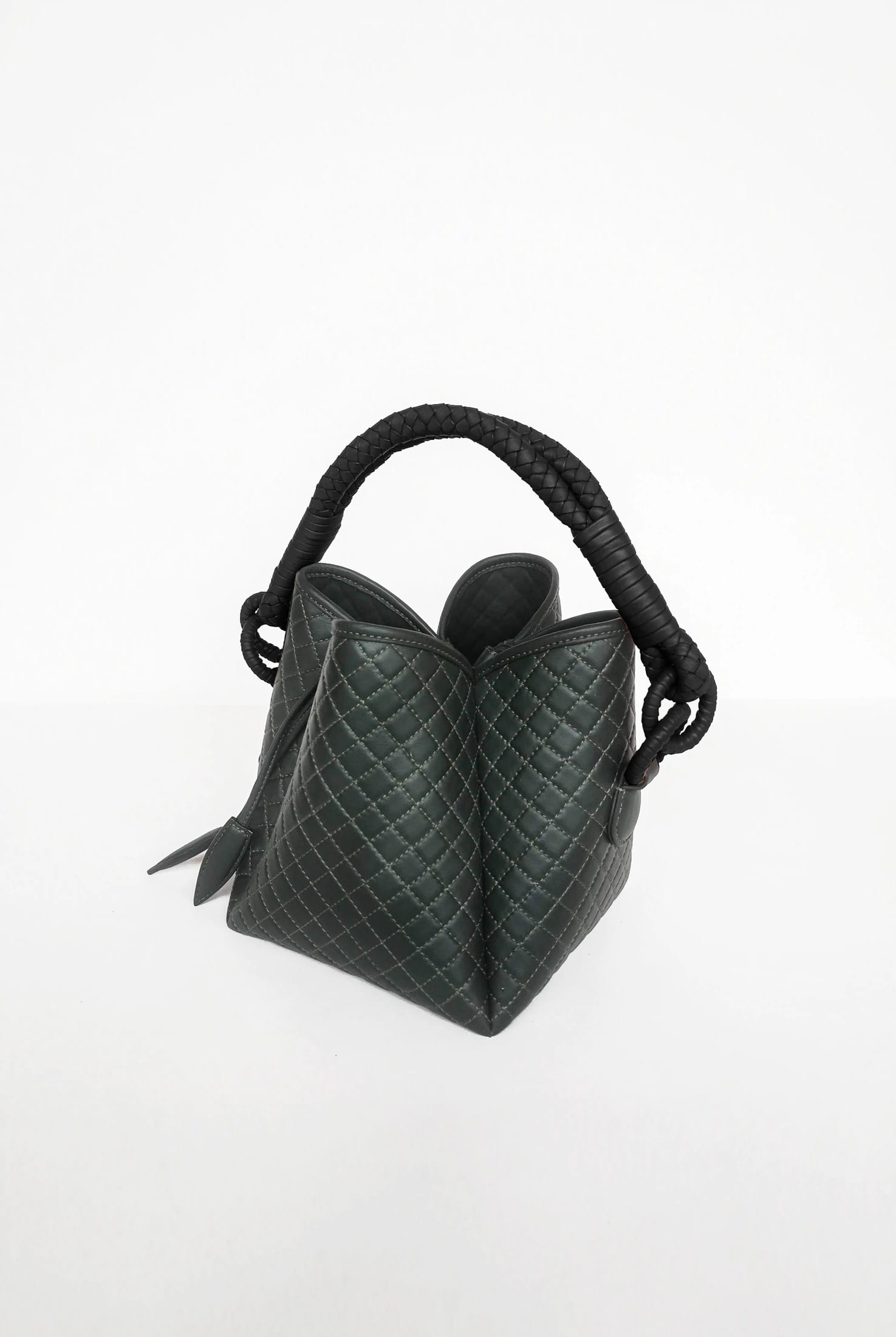 Tulip Mini Bucket Bag, Green & Black - imagen 3