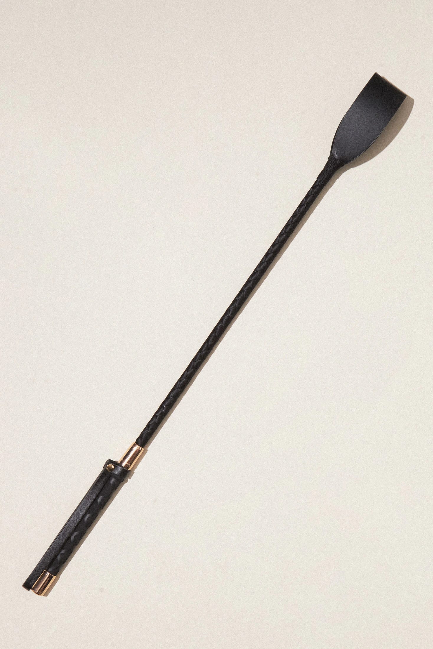 LATIGO NEGRO - imagen 1