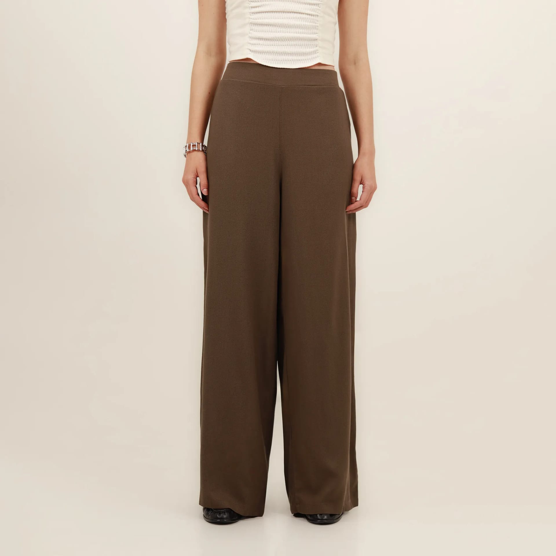 Pantalón palazzo bota ancha con elastico en cintura - imagen 11