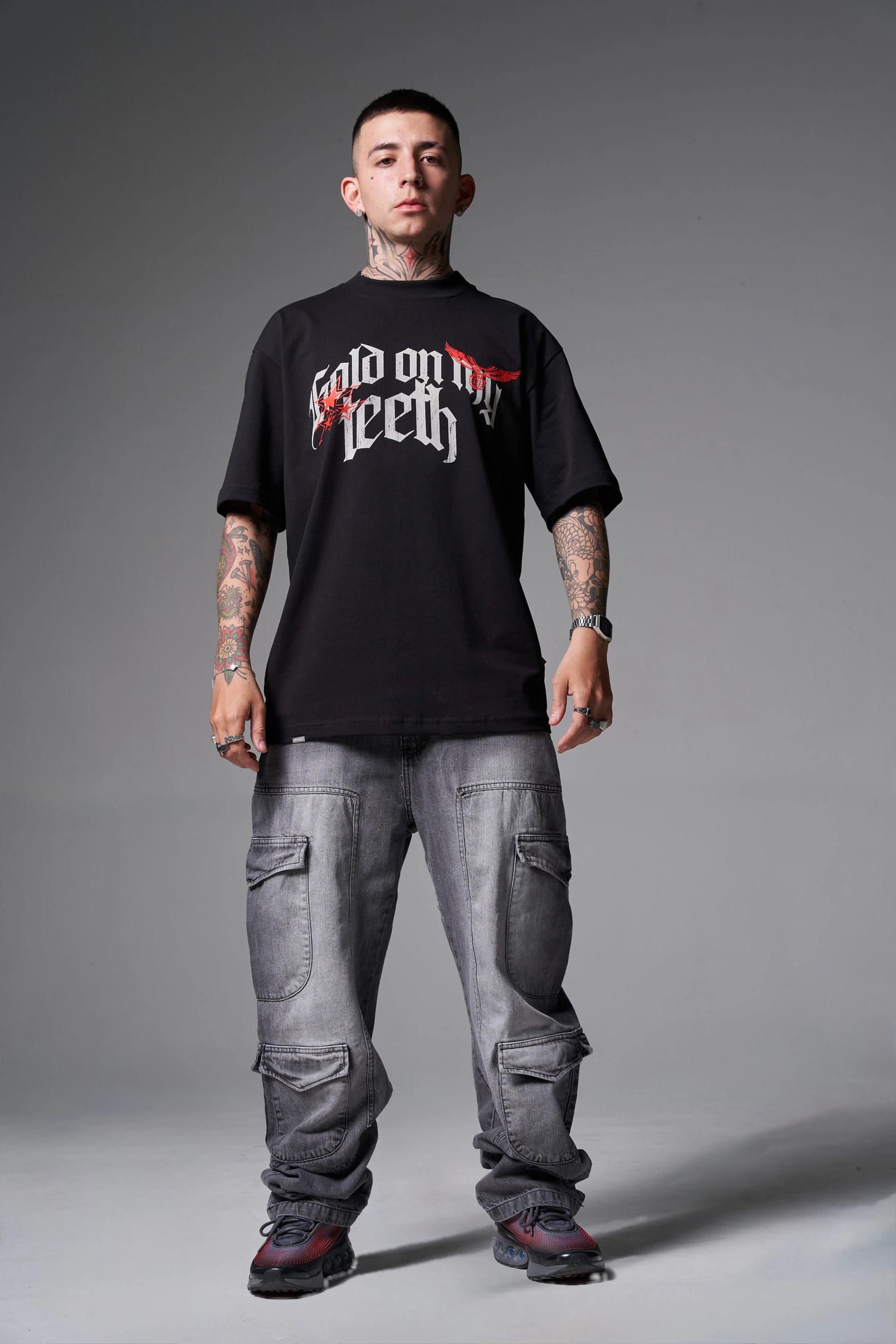 T shirt negra Gold on 250 gramos - imagen 5