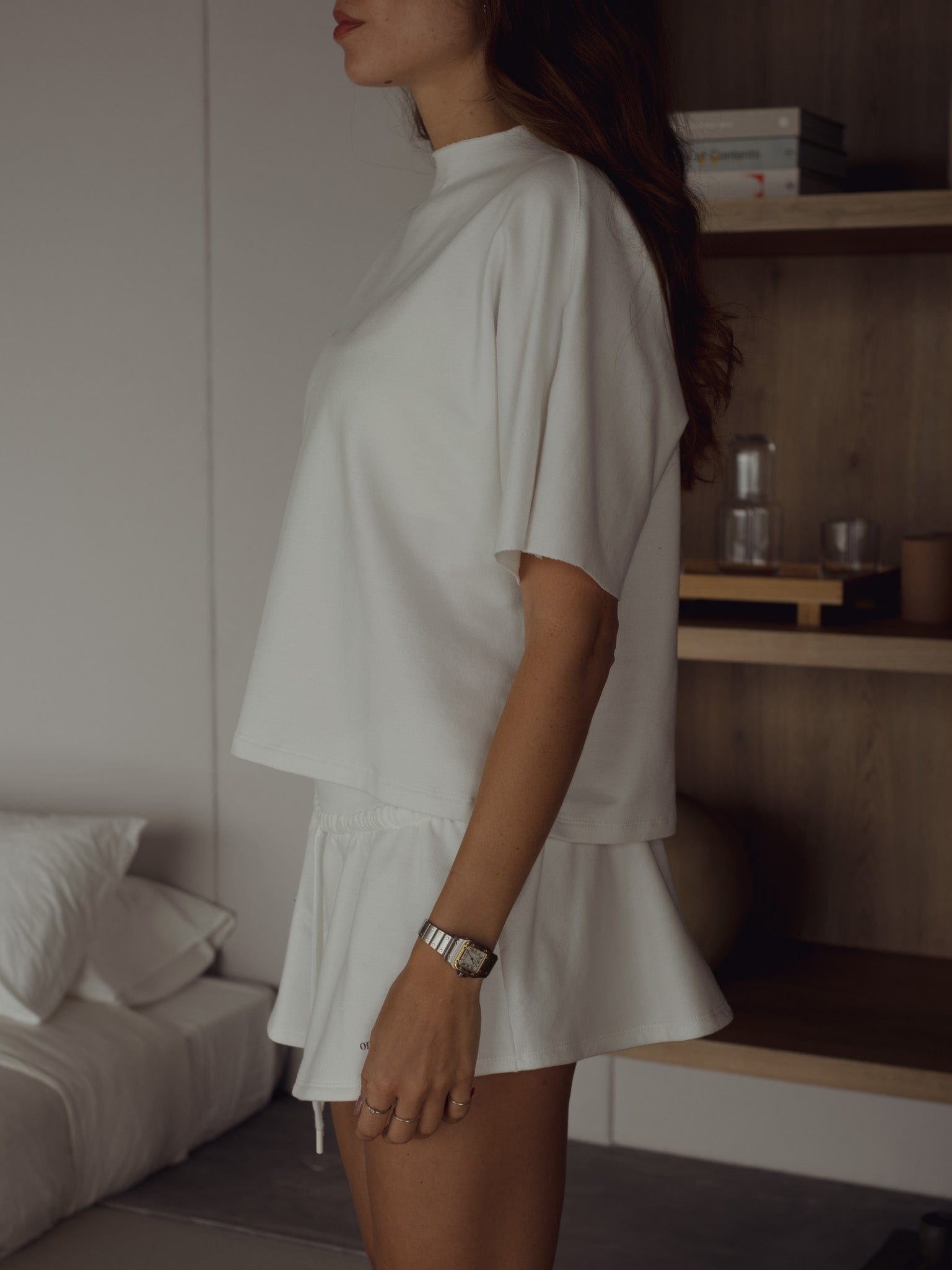 ONE HALF ROLLED SLEEVE T-SHIRT - SOFT WHITE - imagen 8