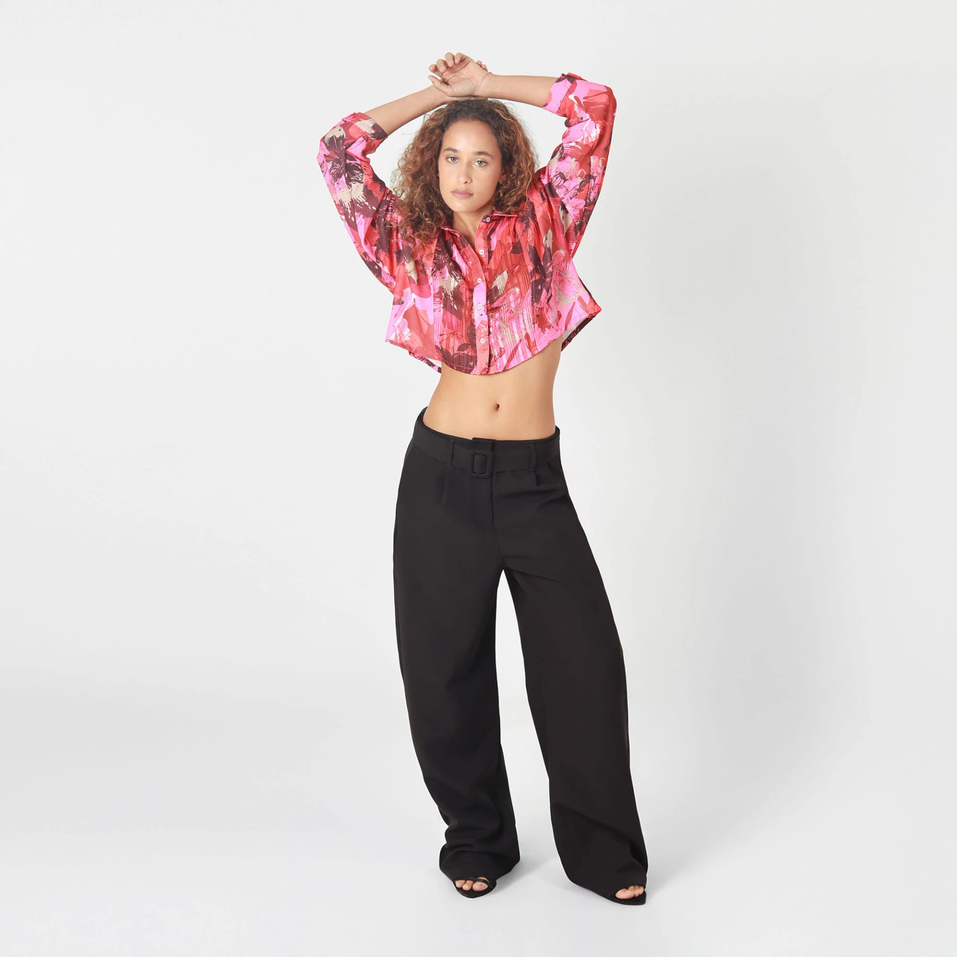 Blusa Crop Cuello Camisero Manga Larga - imagen 6