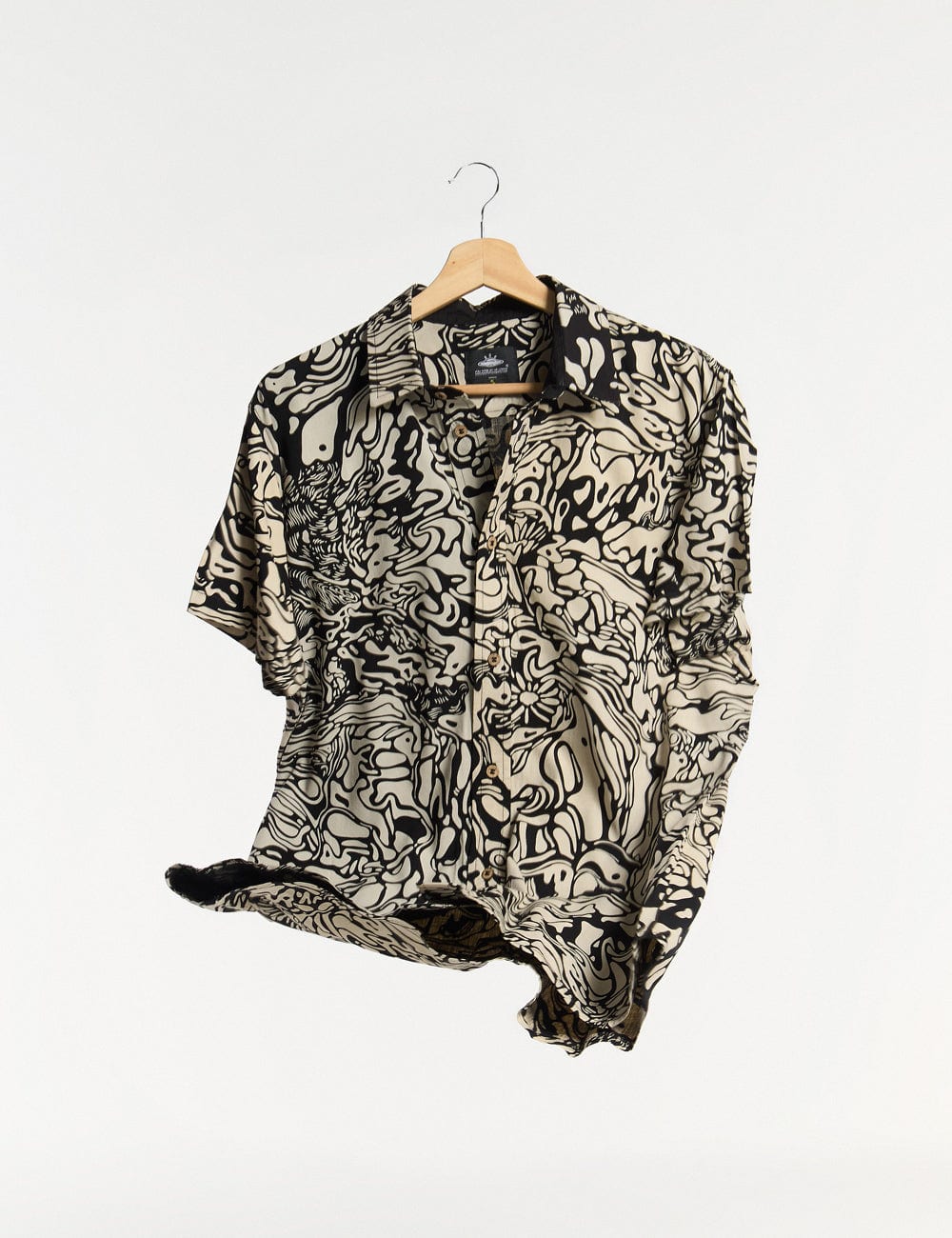 Camisa Regular Fit Pareidolia  negro + crudo Hombre - imagen 4