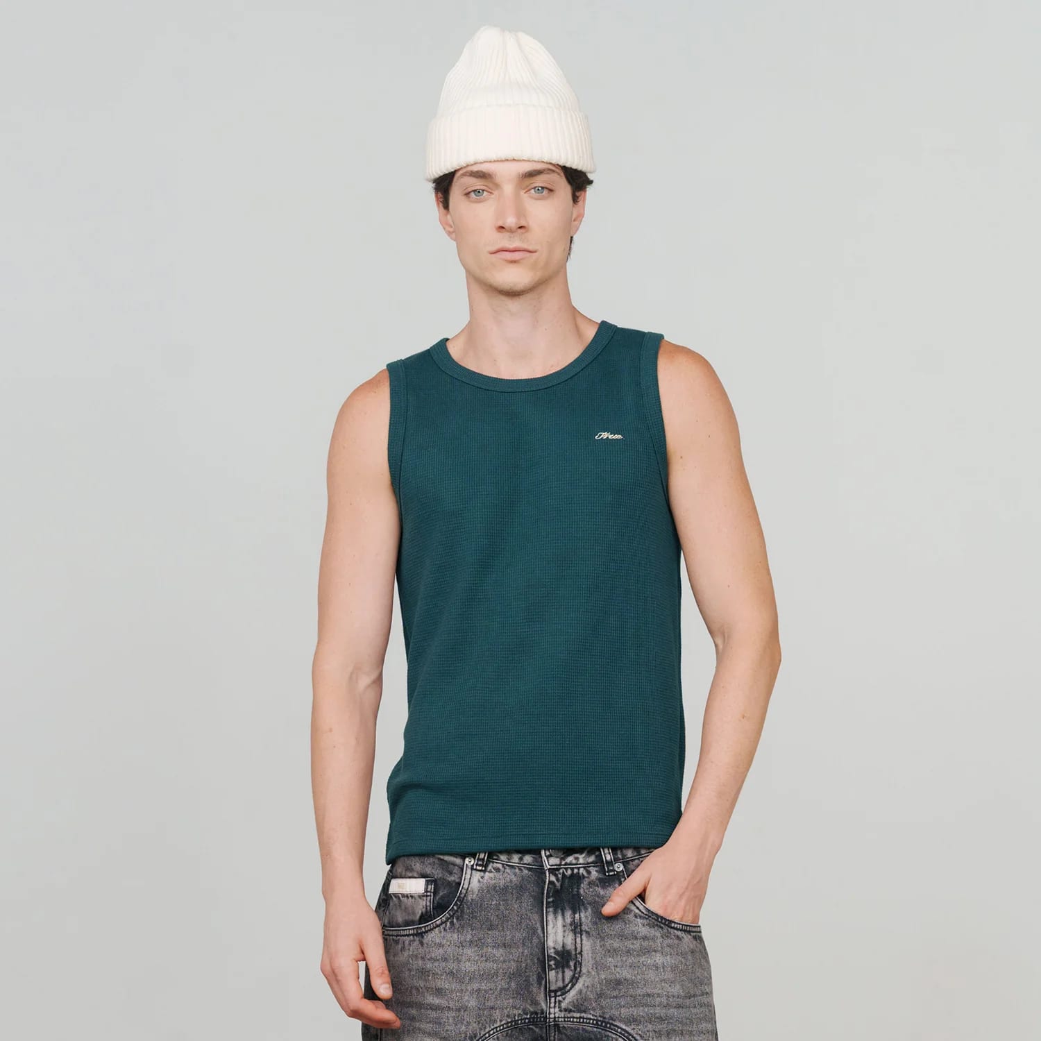 Textured Sleeveless T-Shirt - Pine Green - imagen 9