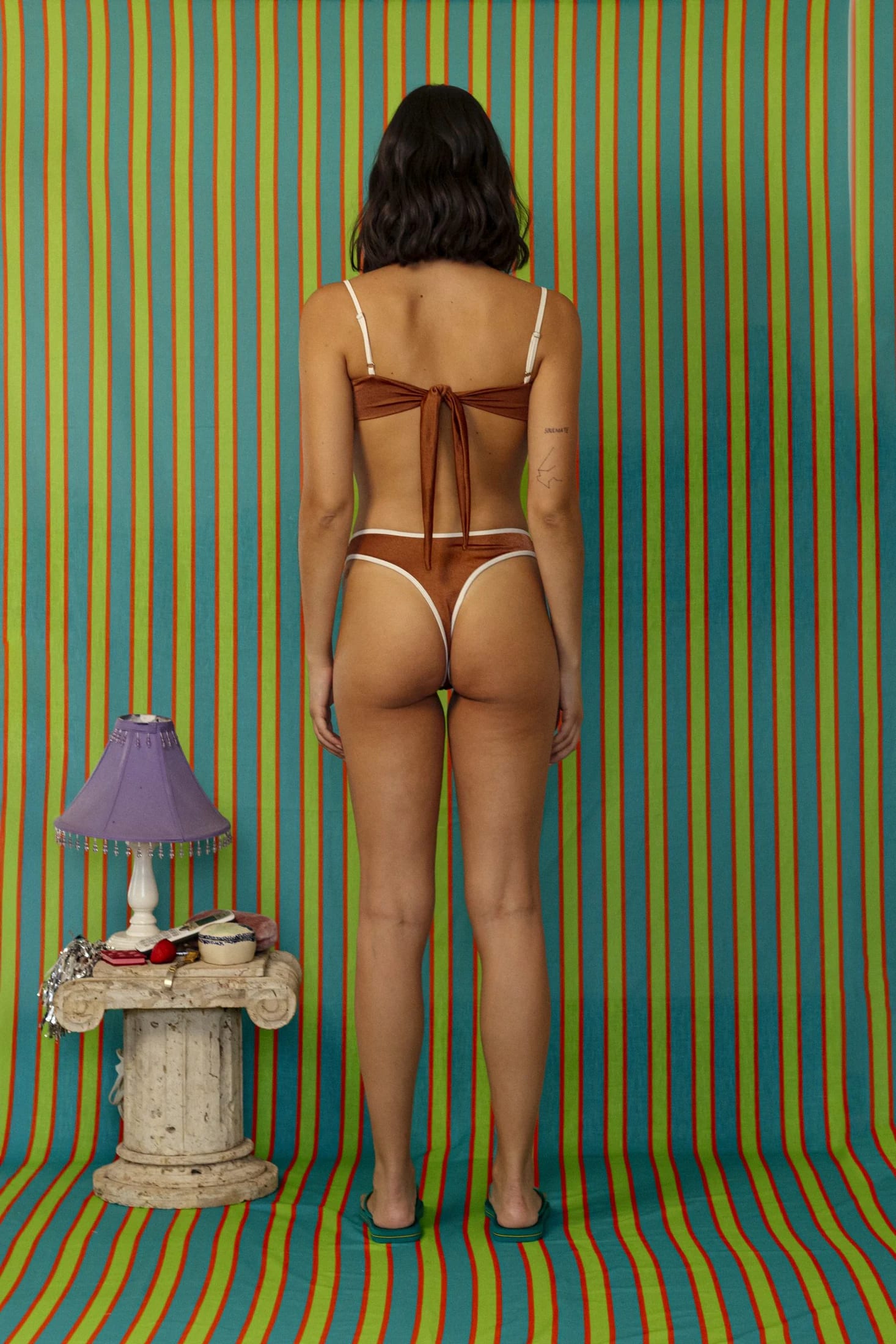 Natalia Bikini in Brown - imagen 7