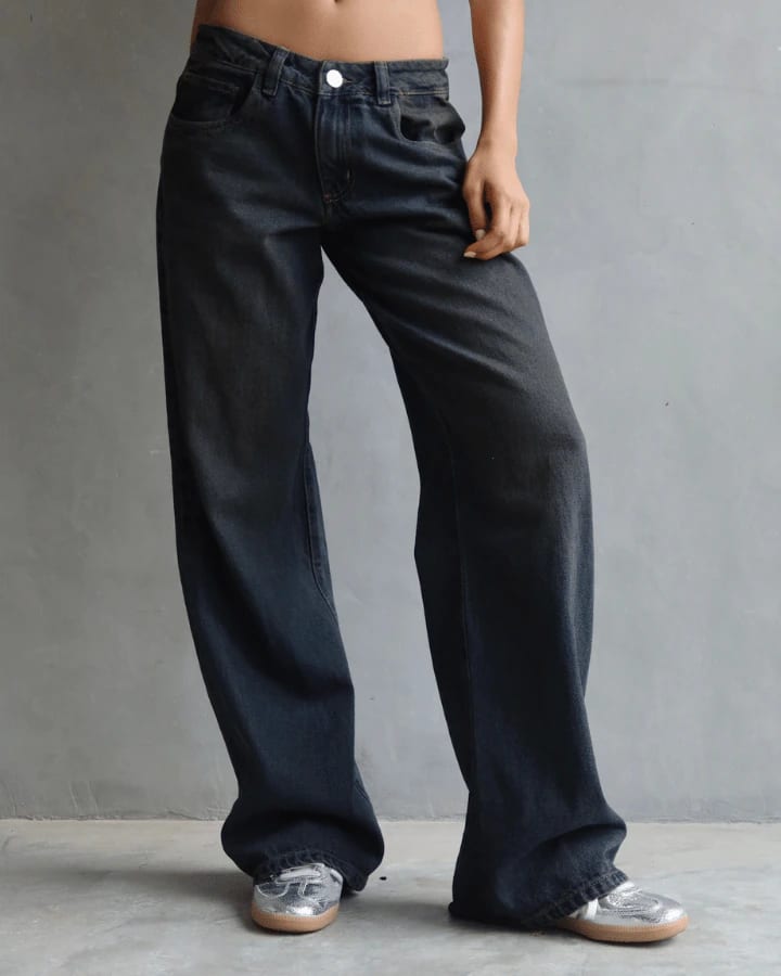 JEAN LOW WIDE FIT TIRO BAJO ANCHO AZUL DIRTY WASHED - imagen 8