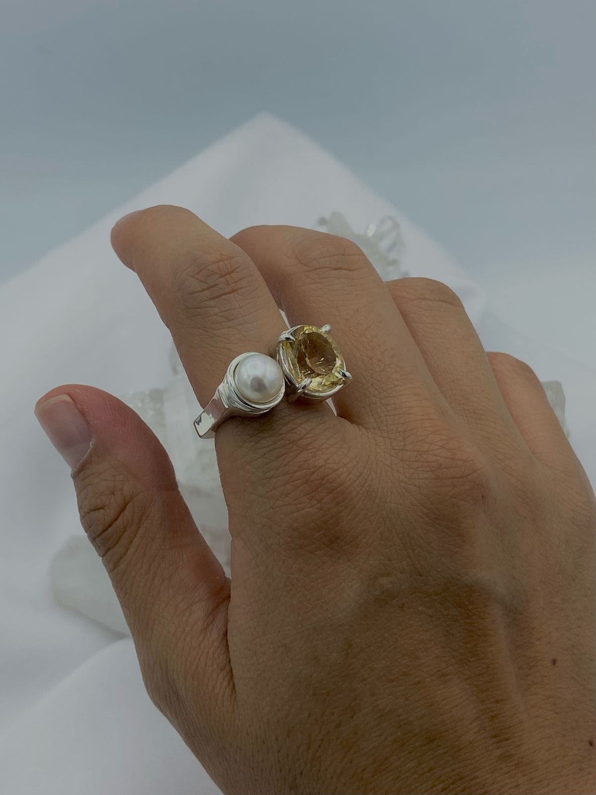 Anillo Doble Citrino y perla Colección Armonía Dual - imagen 2