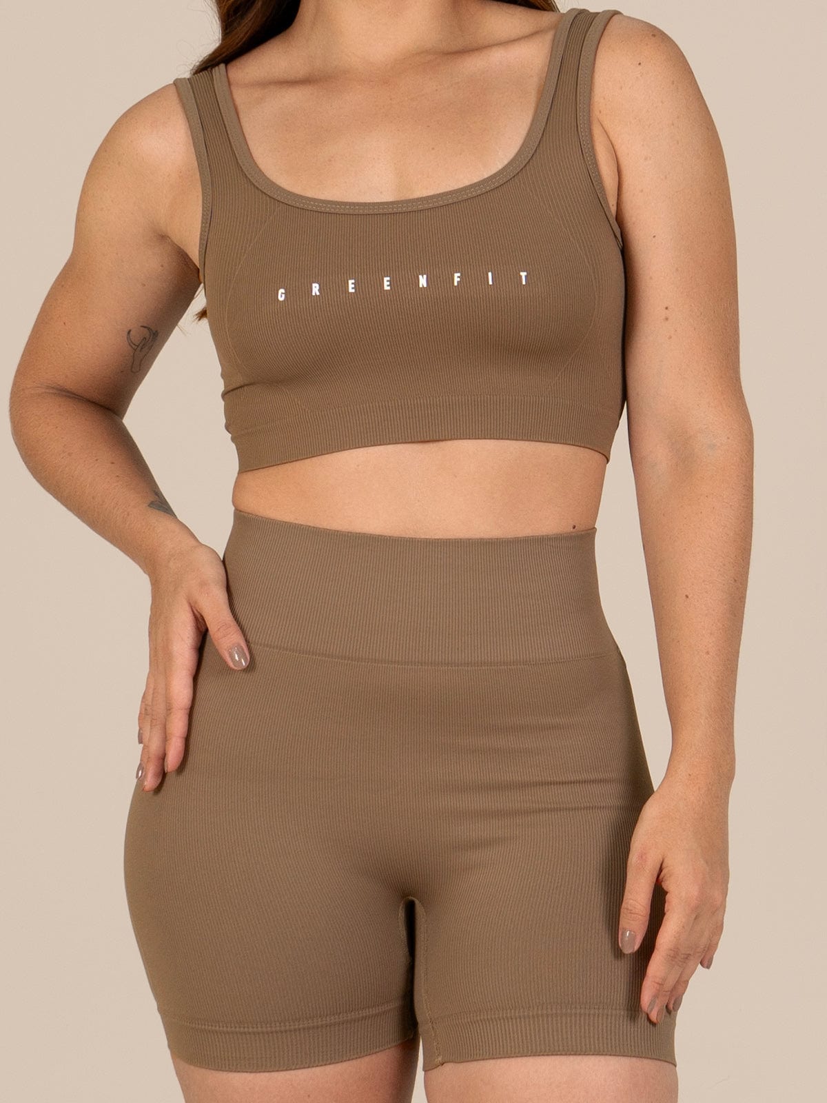 Ela short set seamless cafe claro - imagen 5