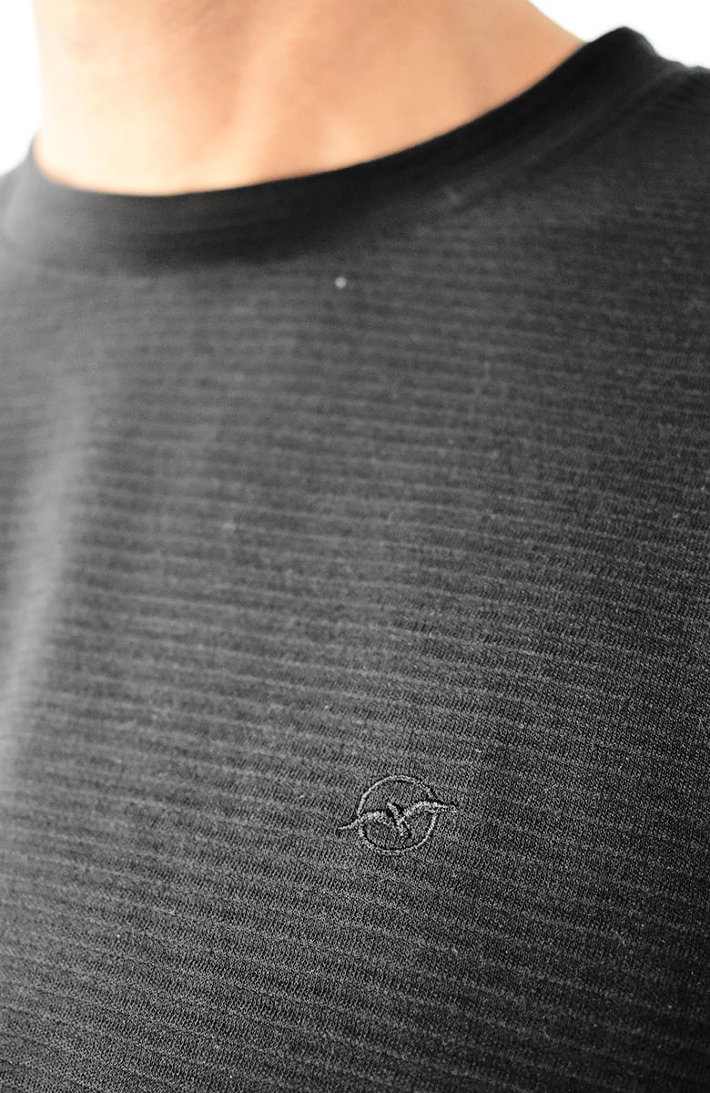 Camiseta texturizada Negra para Hombre - imagen 4