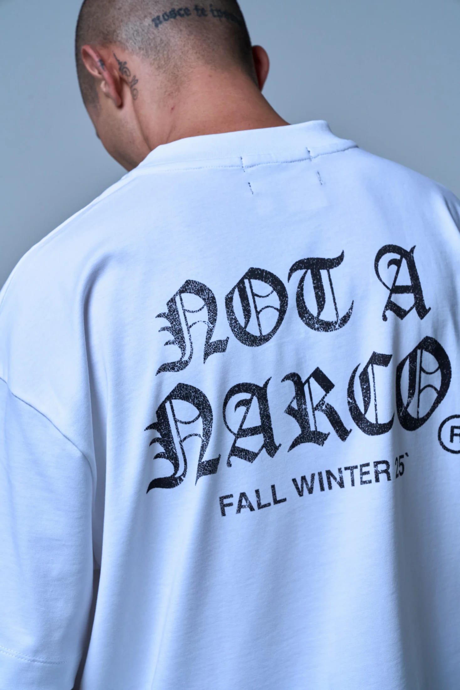 NOT A NARCO FW25 WHITE T-SHIRT - imagen 10